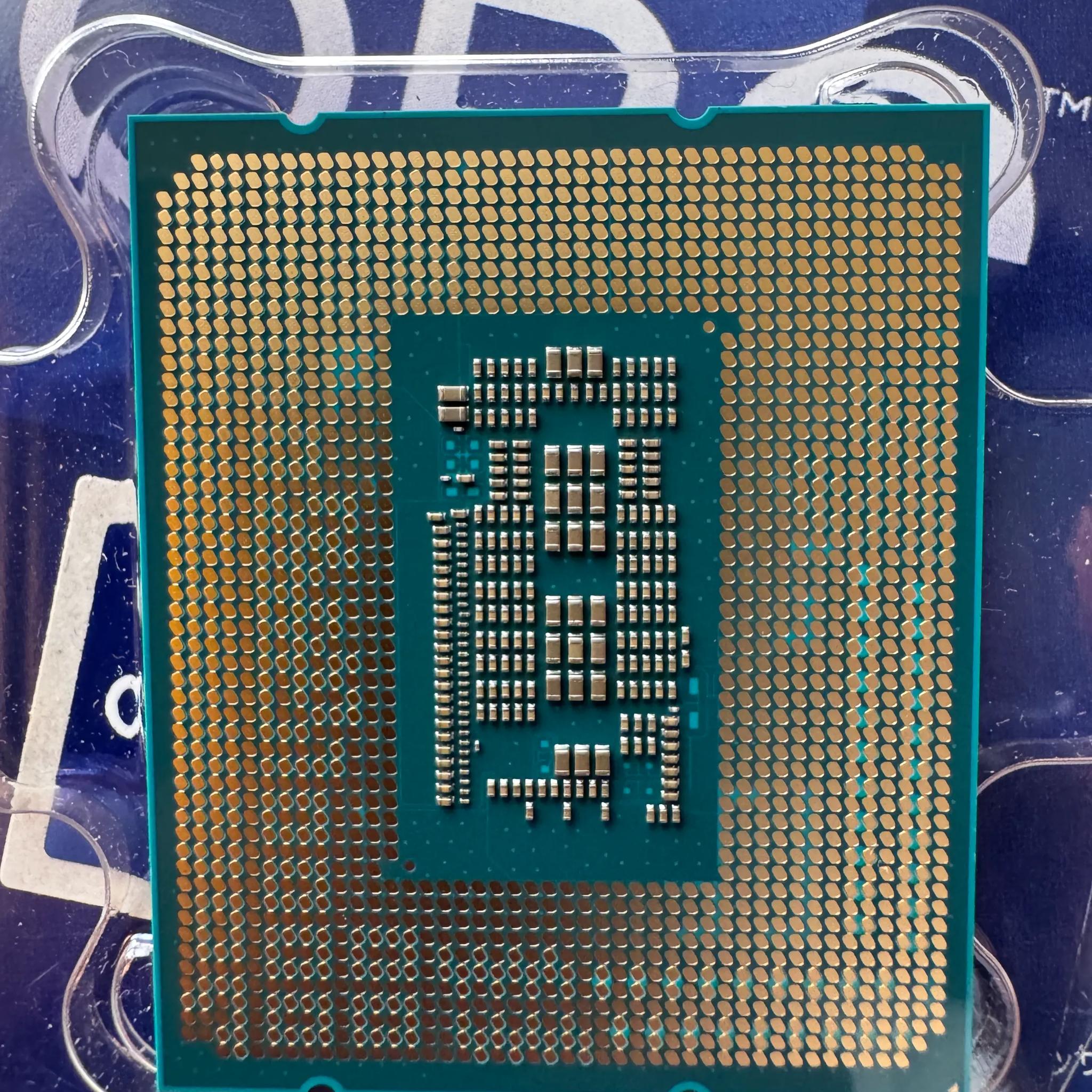Intel Core i9-12900K LGA1700 30MB Cache 5.2GHz 16 Core New Open Box