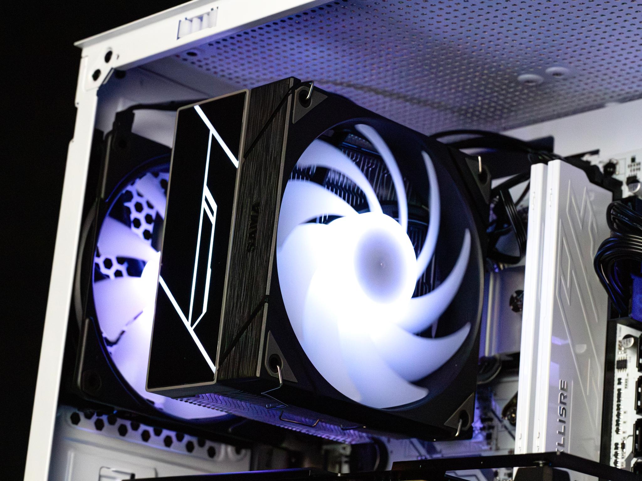 ⚫️🔵⚪️ ARC B570 | Ryzen 5 5600 | 32GB DDR4 | 1TB NVMe SSD