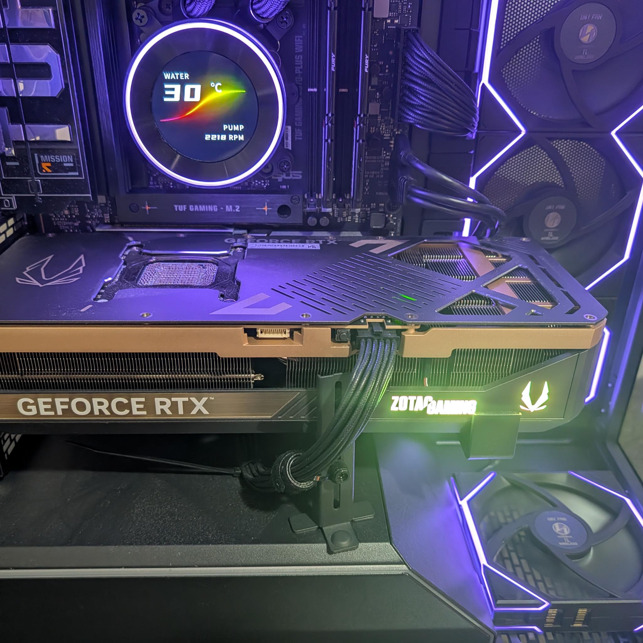 ZOTAC GAMING GeForce RTX 5090 SOLID OC