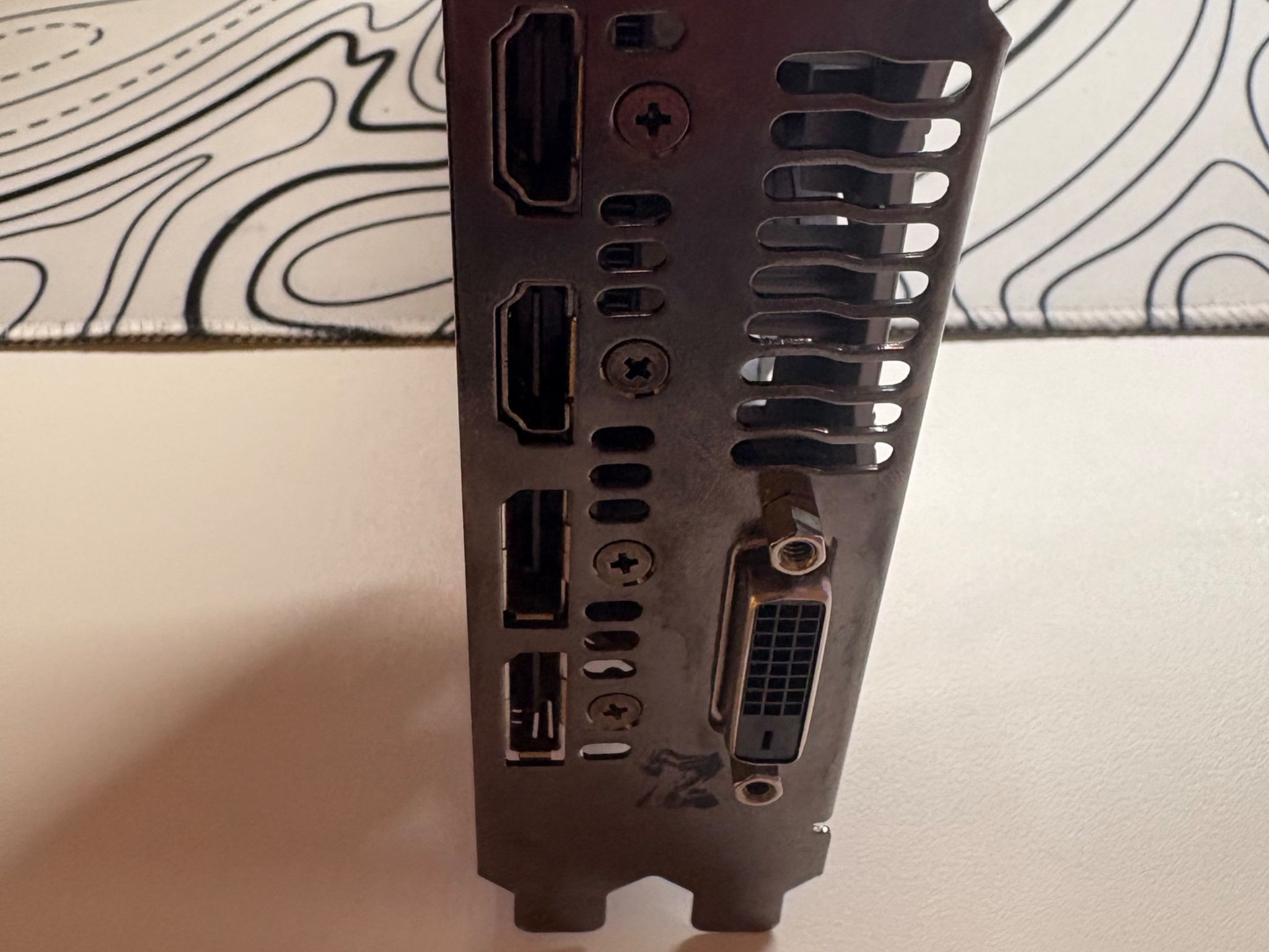 ASUS Duel RX 580 4GB Custom White Spray Painted