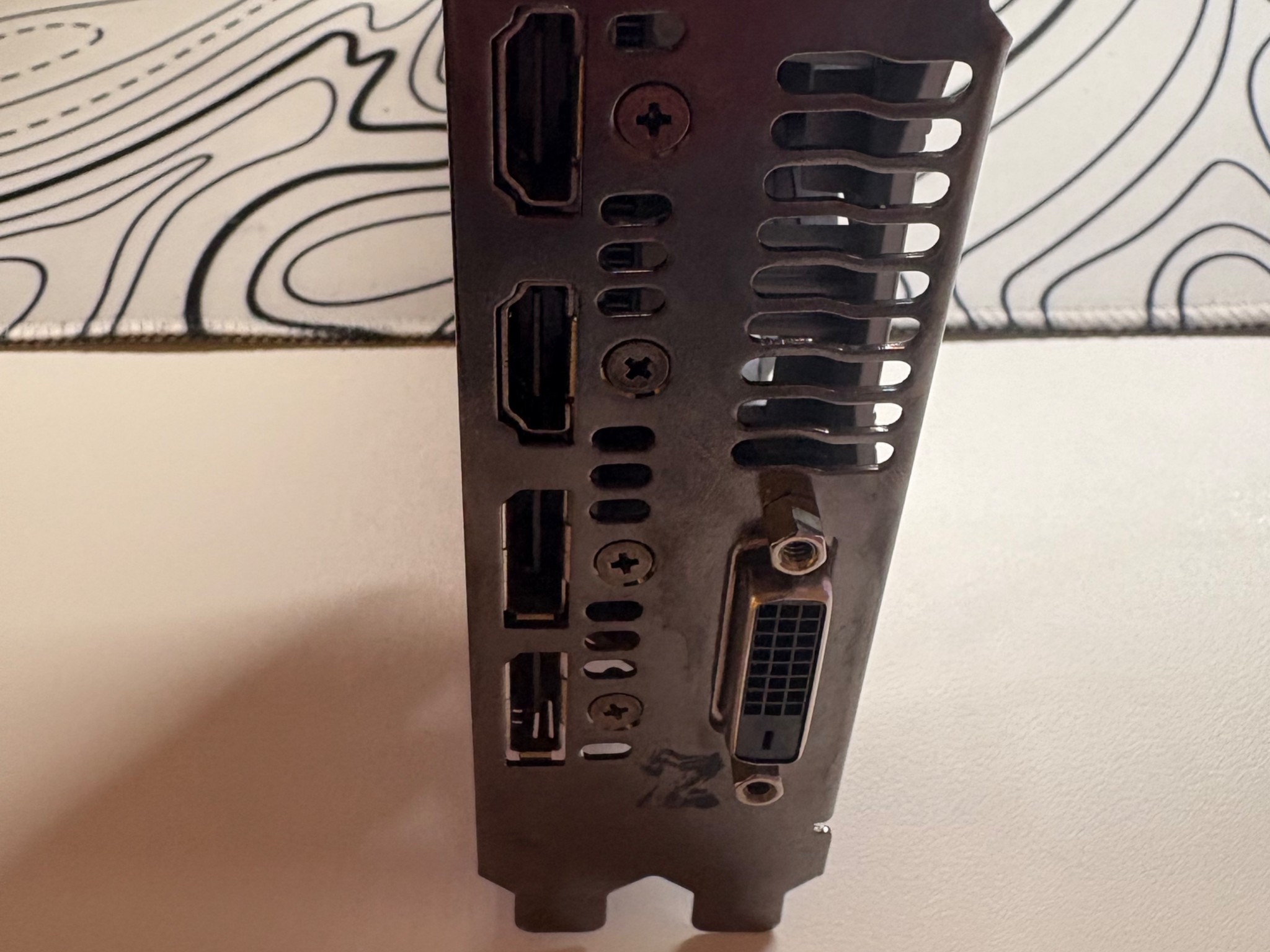 ASUS Duel RX 580 4GB Custom White Spray Painted