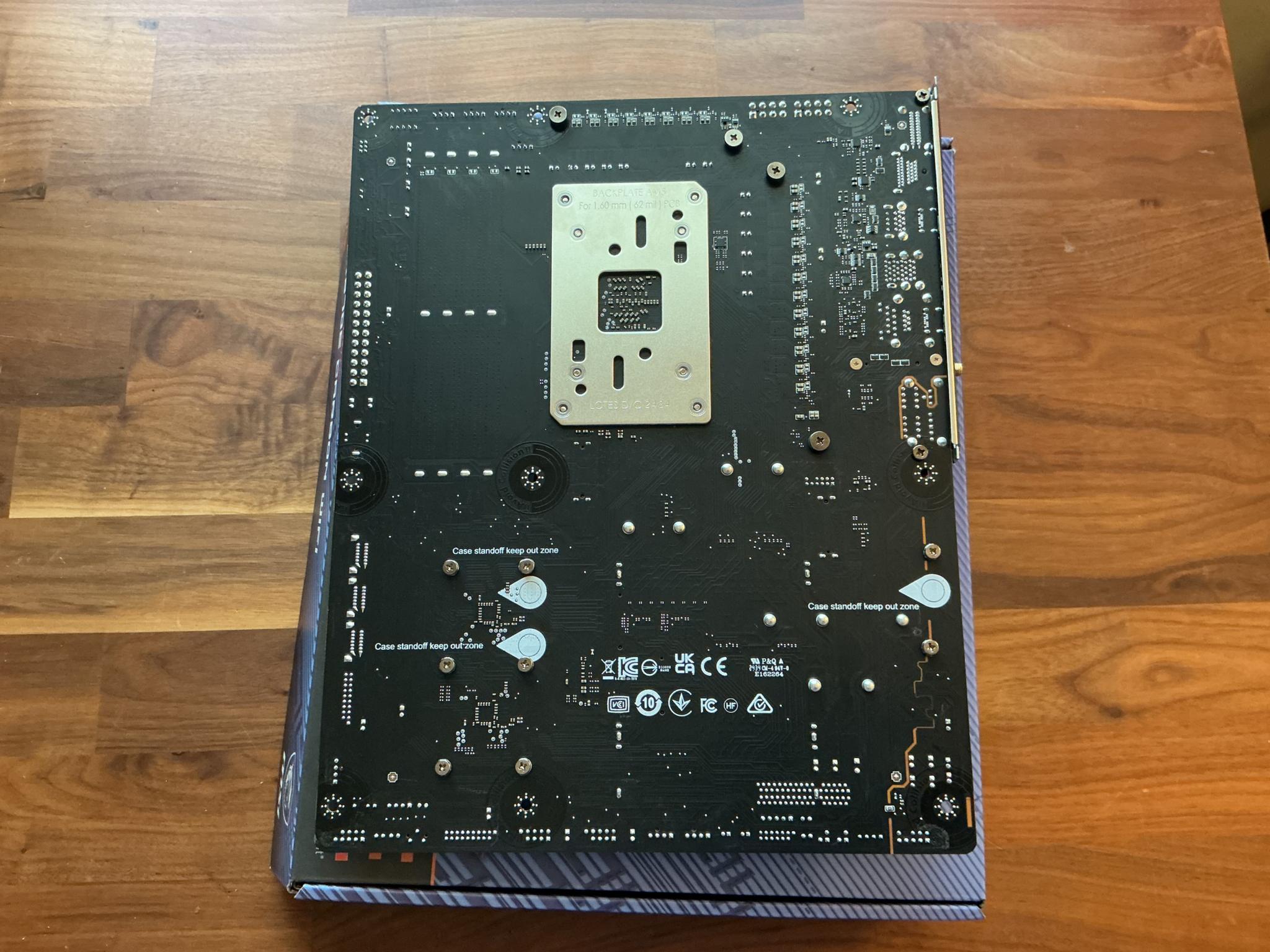 MSI MAG X670E Carbon WiFi motherboard AM5