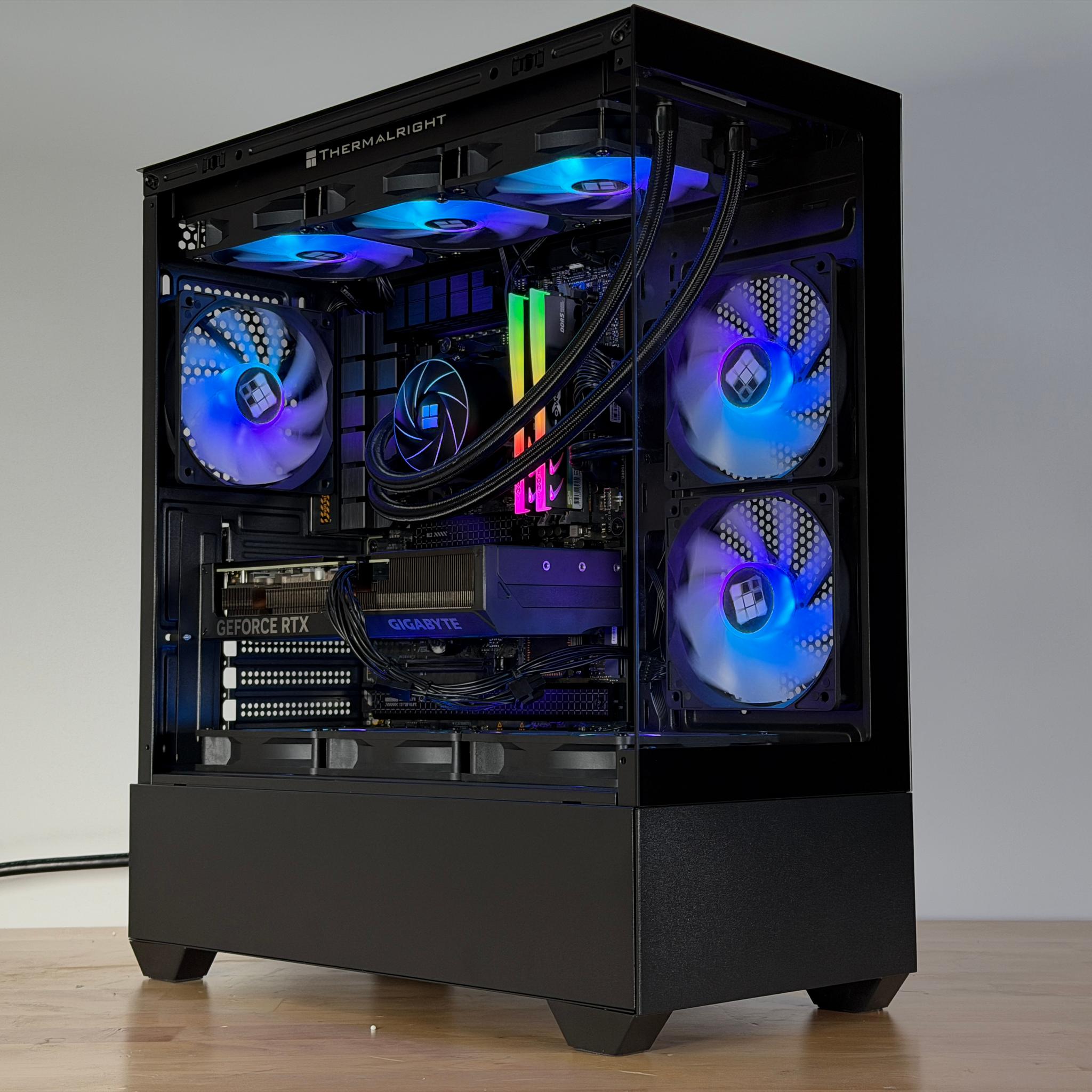 RTX 4070 Ryzen 7 7700x Gaming PC