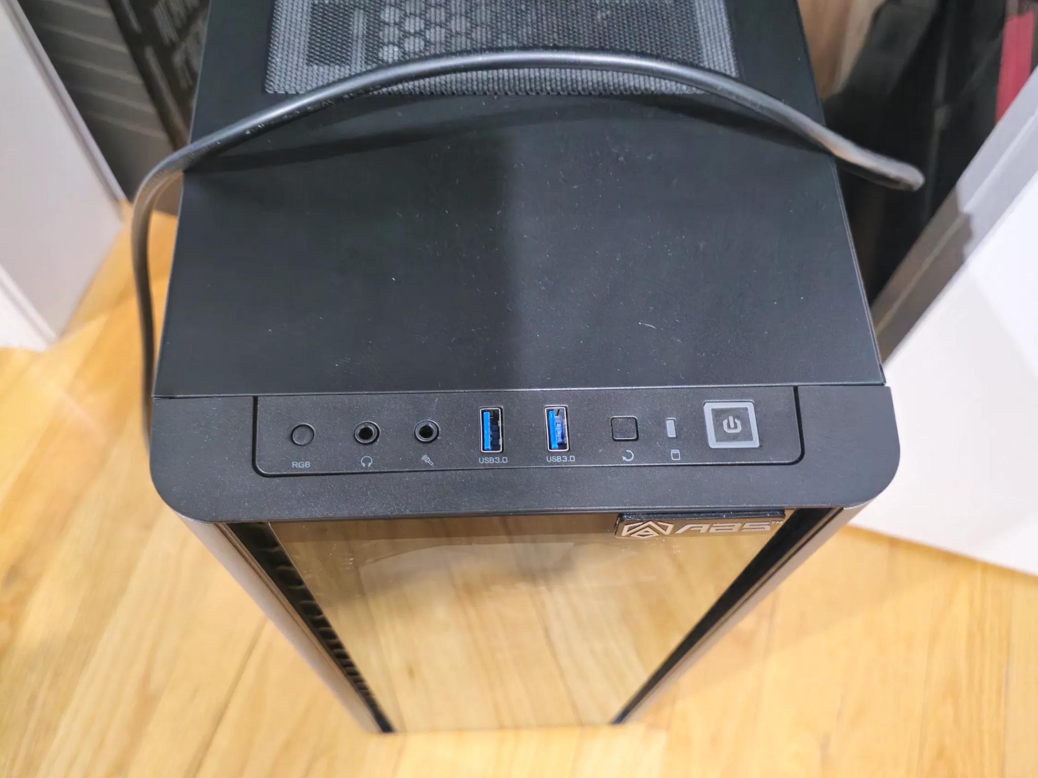 USED Gaming PC Gigabyte 3060 12GB Intel I7-10700f 8 Cores 16Gb RAM