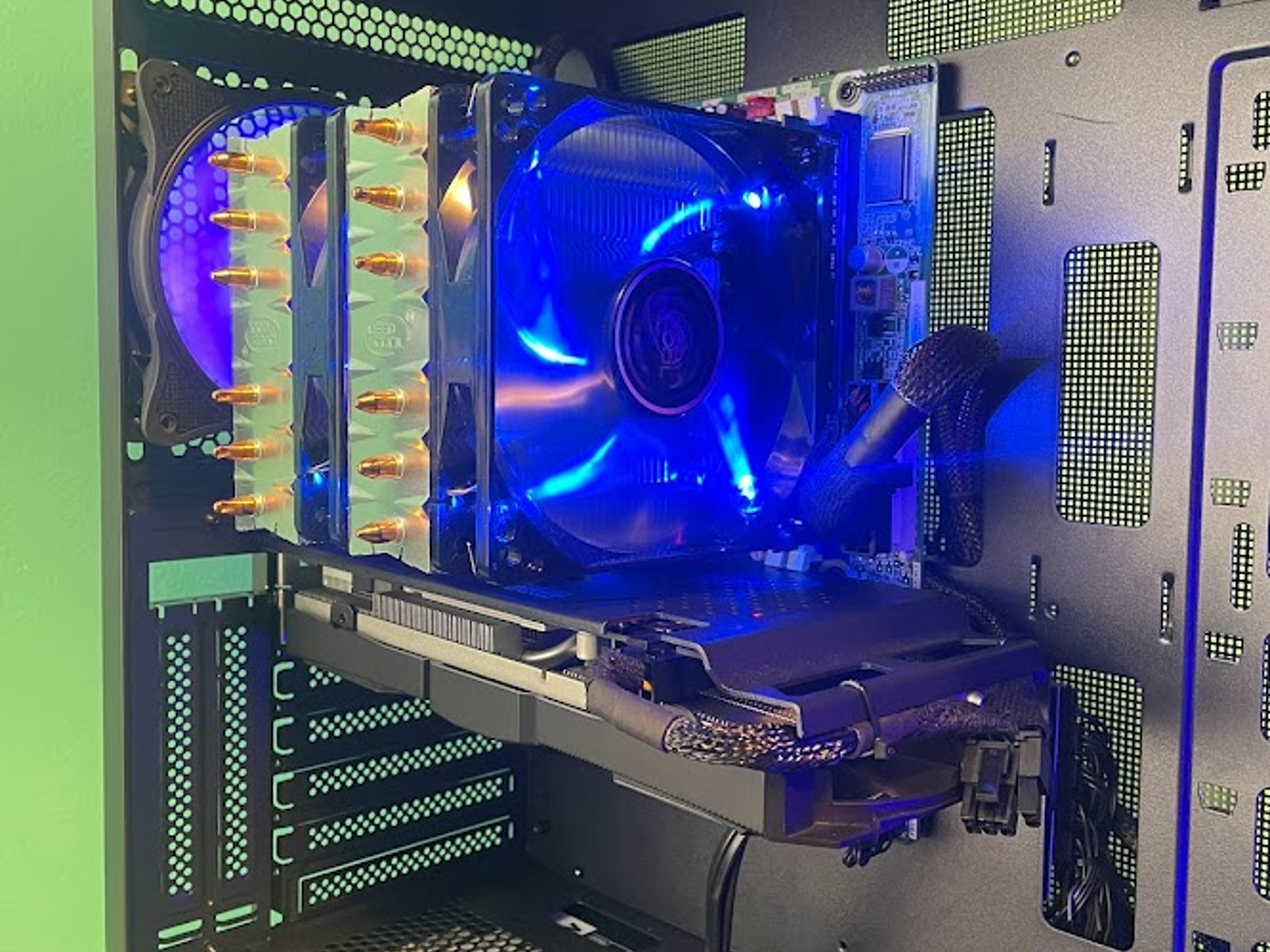 MESH Blue Gaming PC| Intel i5 / Amd RX580 / 8GB / 128GB SSD +500GB Win 10 Pro WiFi