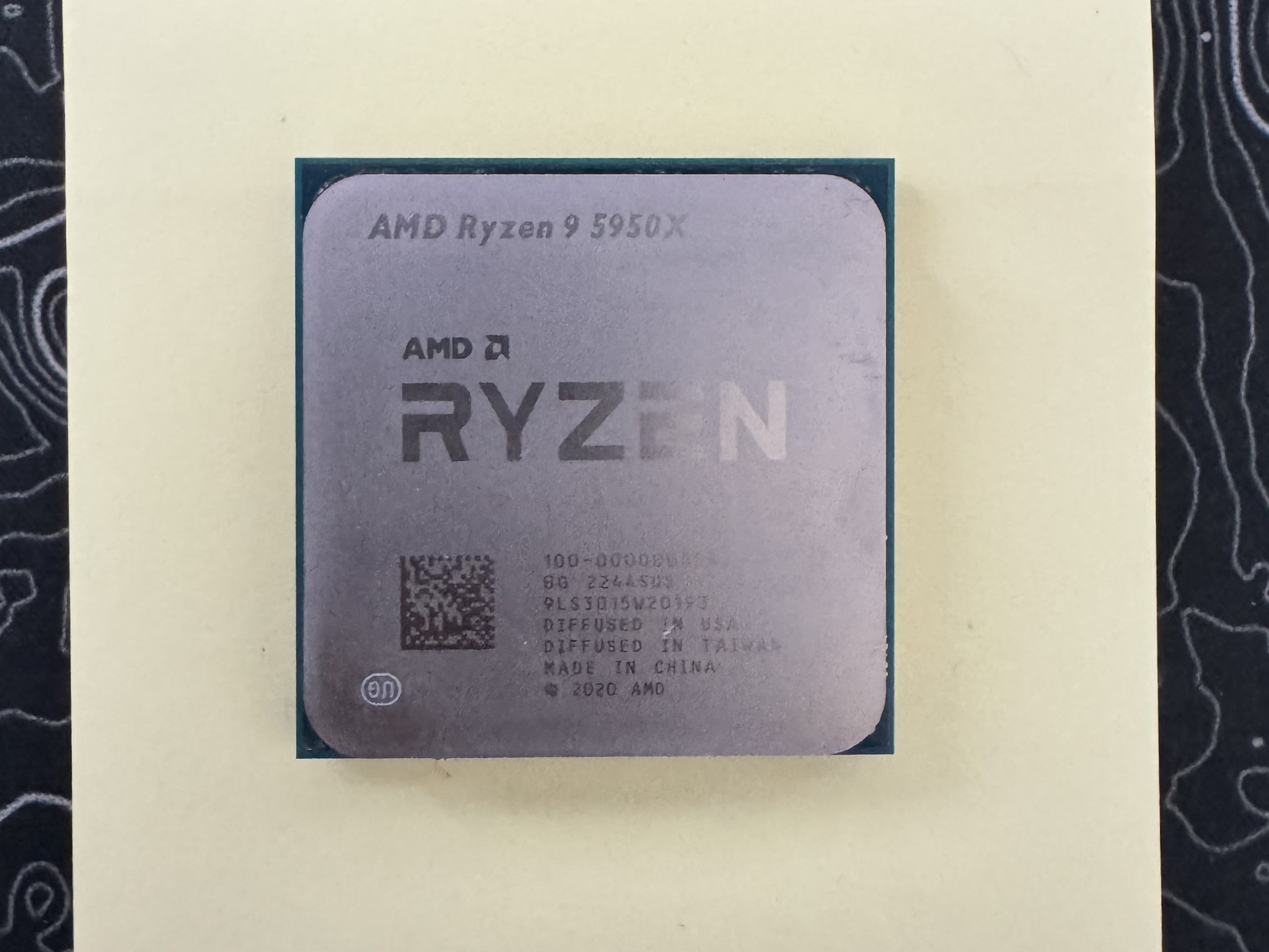 AMD Ryzen 9 5950X Desktop Processor (4.9GHz, 16 Cores, Socket AM4)