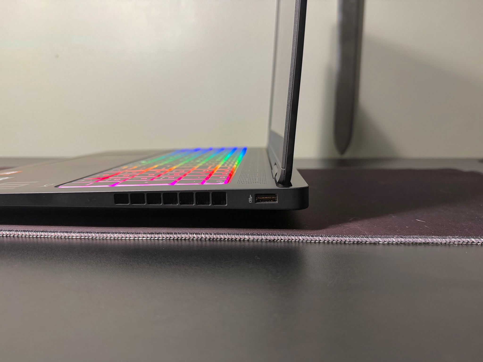 HP OMEN MAX RTX 5080 | Ryzen AI 9 HX 375 | 32GB ram | 1TB M.2 Laptop