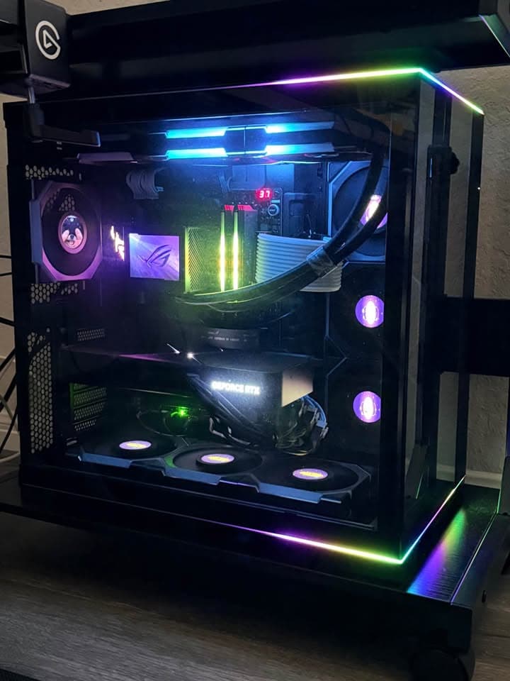 RTX 5090 FE / Ryzen 9 9950X3D Ultimate Gaming PC – 64GB Dominator Titanium – ROG Strix X870E – Lian