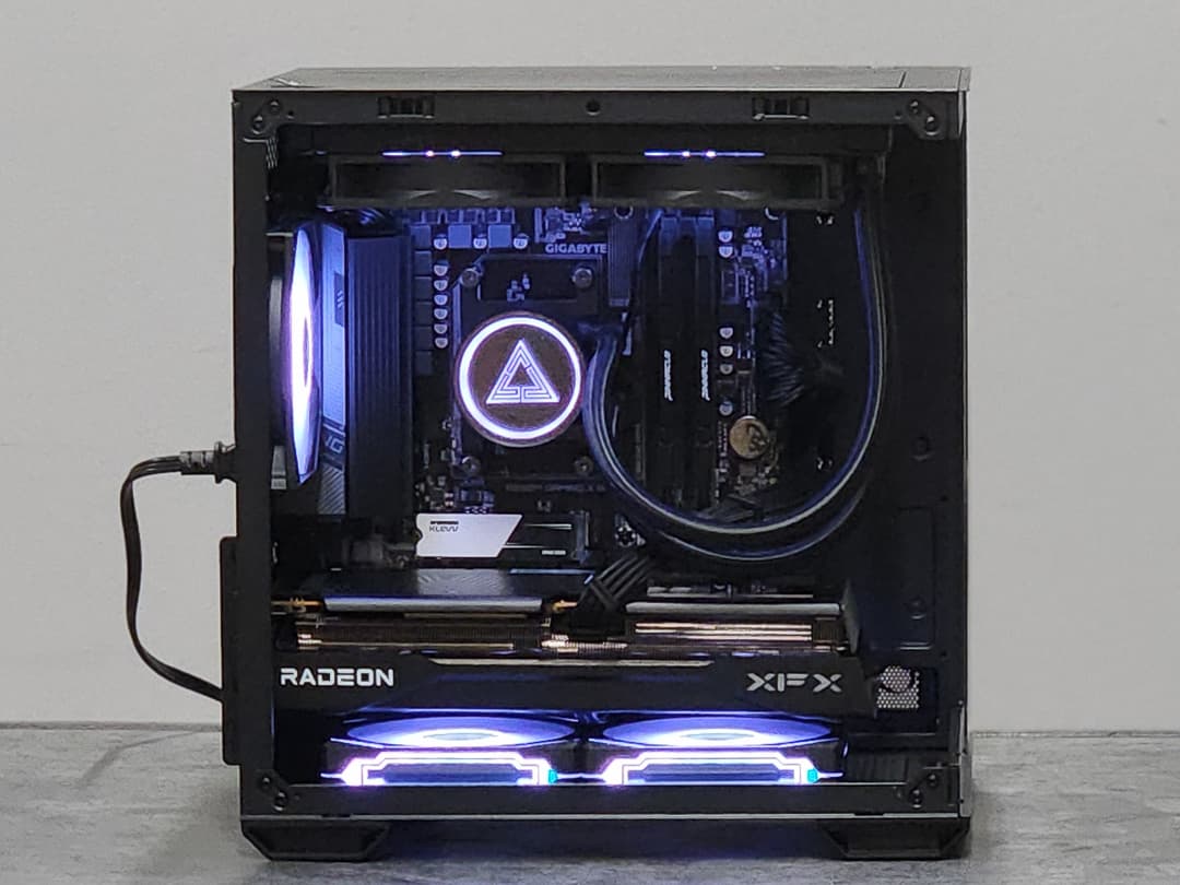 RX 9060 XT | Ryzen 7 5800XT | Liquid Cooled | Gaming PC | 32GB DDR4 | 1TB | Win 11 Pro