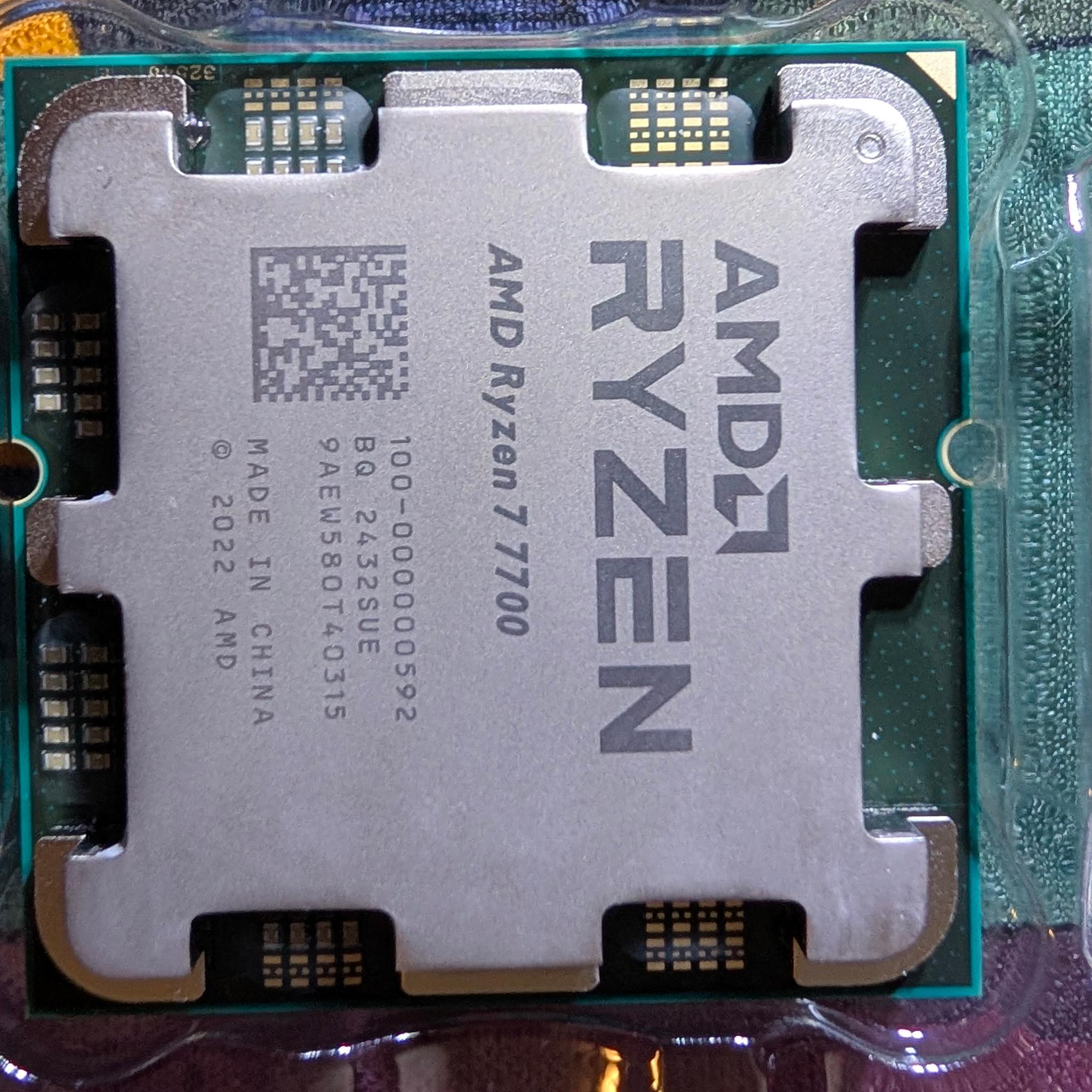 AMD Ryzen 7 7700