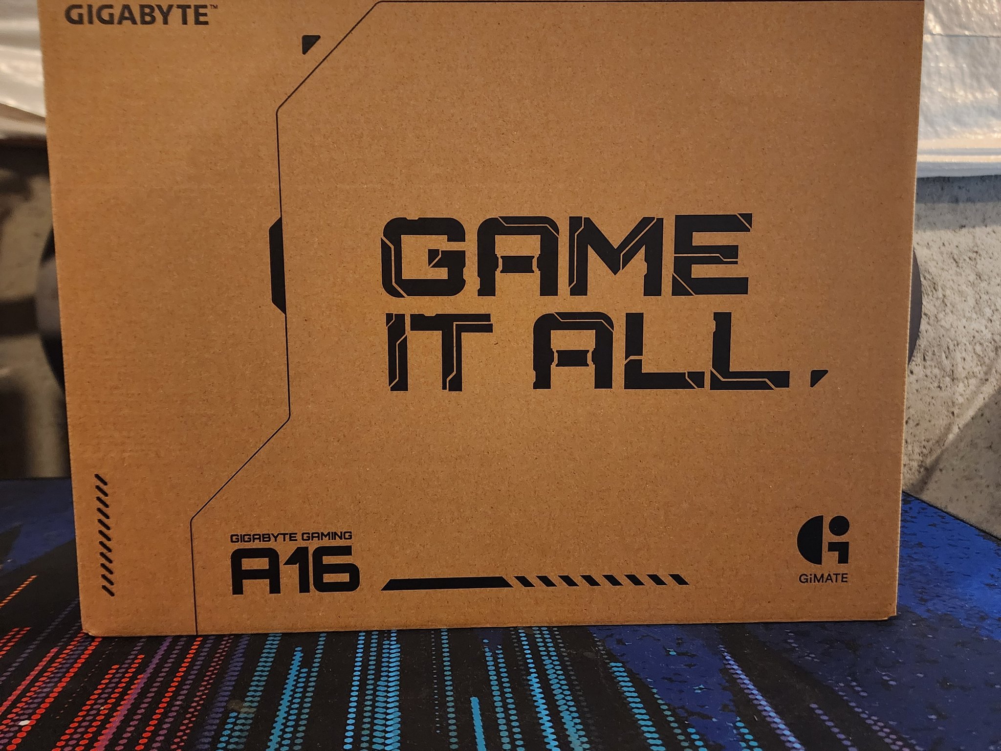 RTX 5070 / i7-13620H - GIGABYTE Gaming Laptop