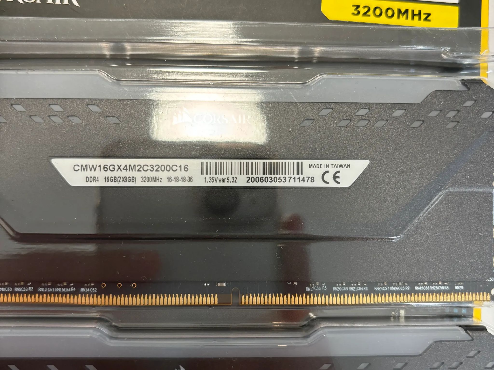 Corsair Vengeance DDR4 RAM 16Gb (8x2) 3200mhz Black