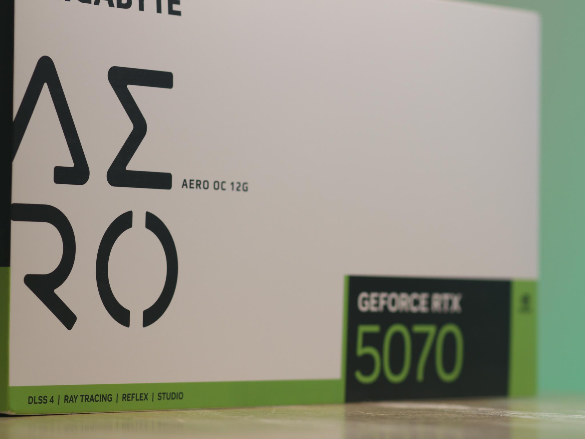 GIGABYTE GeForce RTX 5070 AERO OC 12G - Image 3