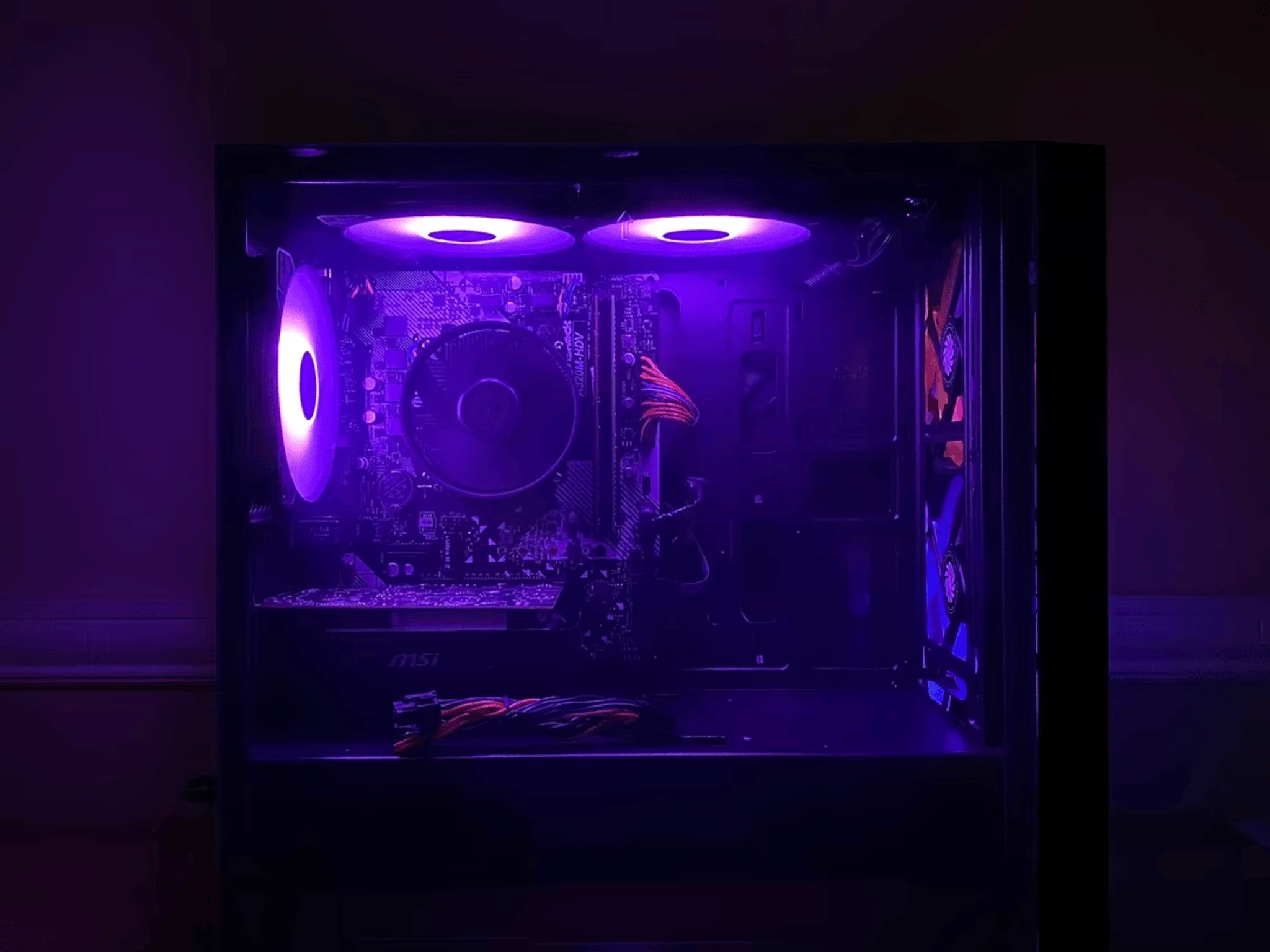 Budget Gaming PC with Ryzen 3 2300x and Rx560