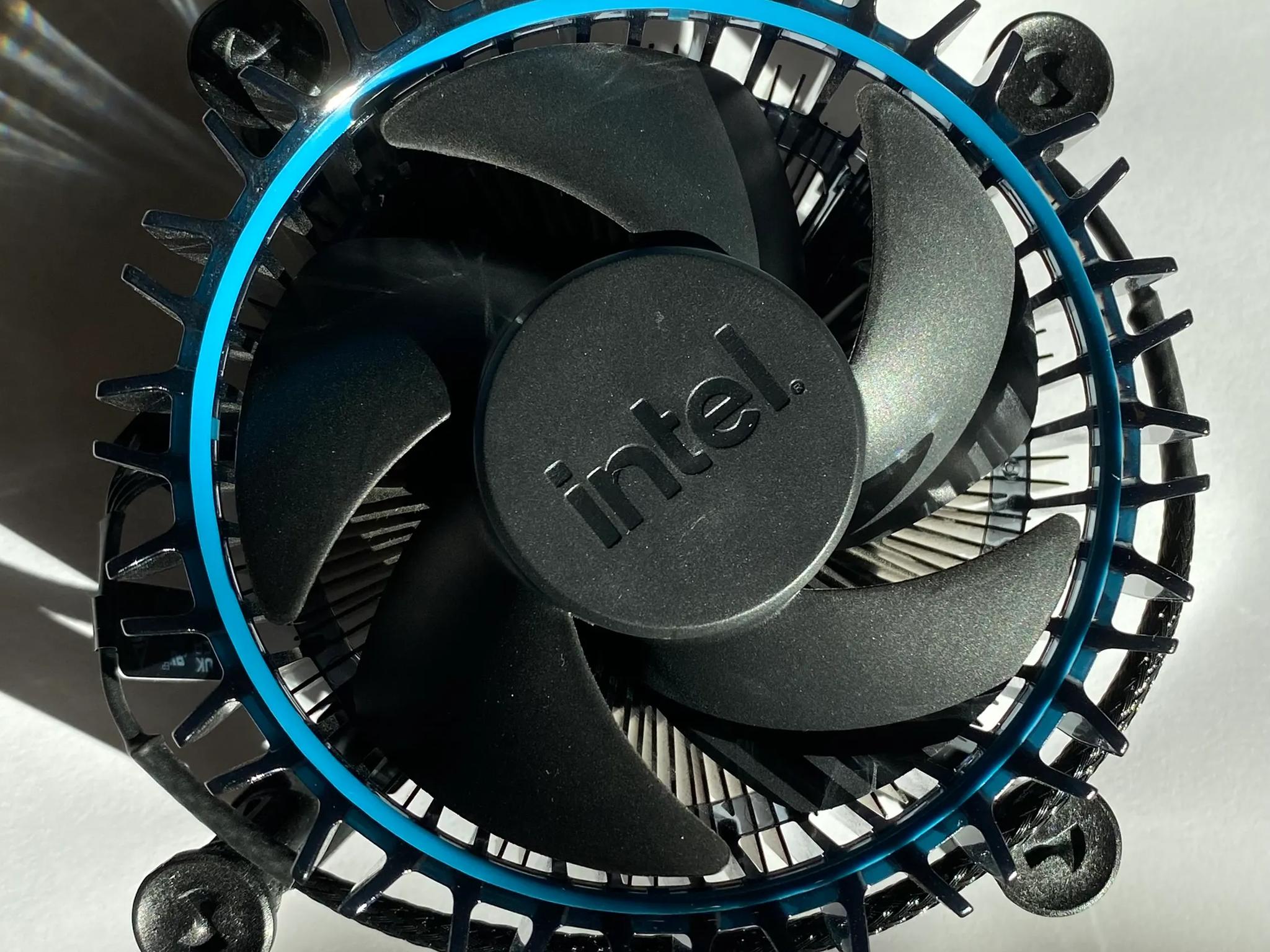 i3-12100f