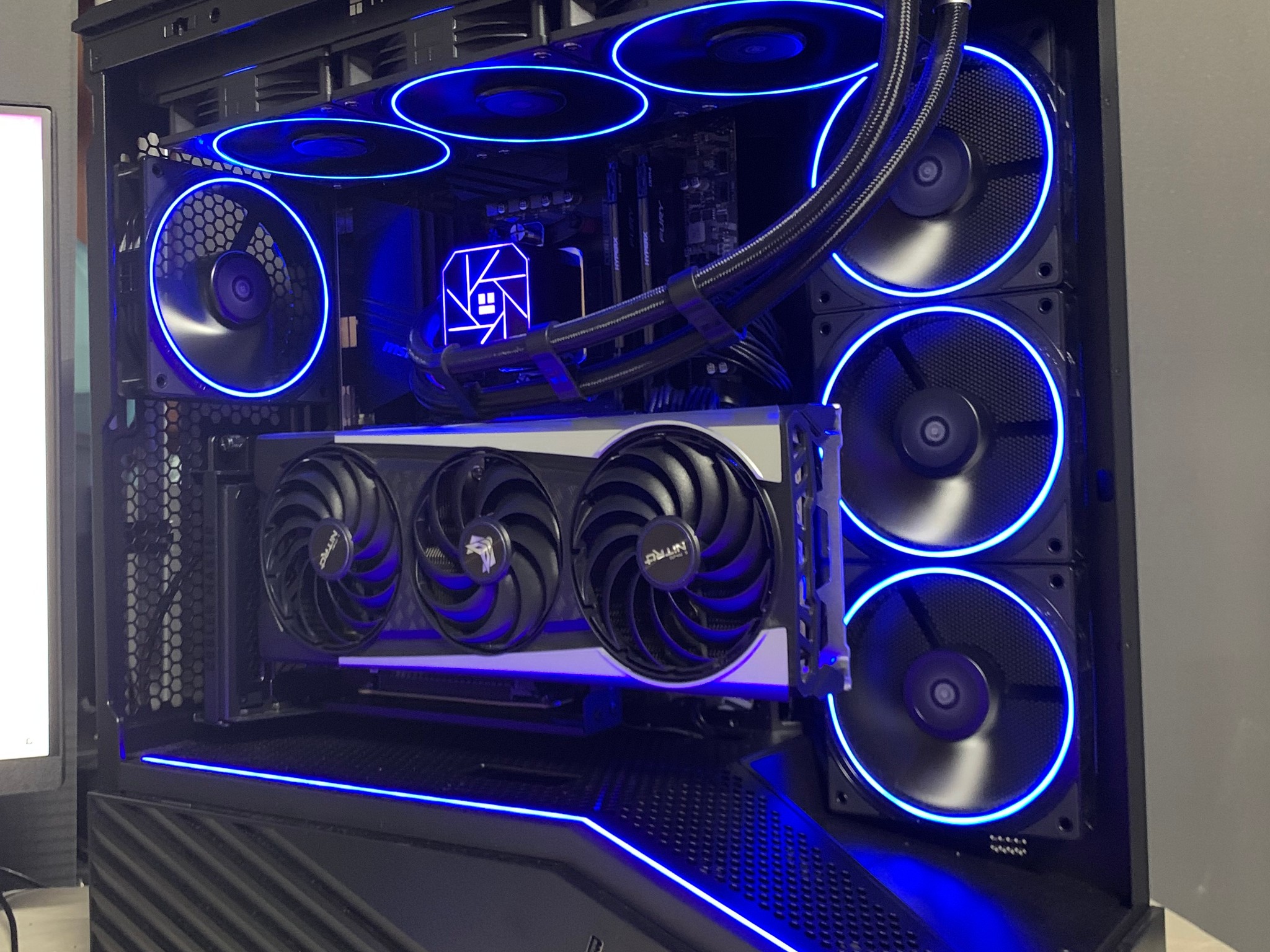 ➡️ 1440P Gaming PC || R7 5800X | RX 6800 XT | 32GB | 1TB NVMe