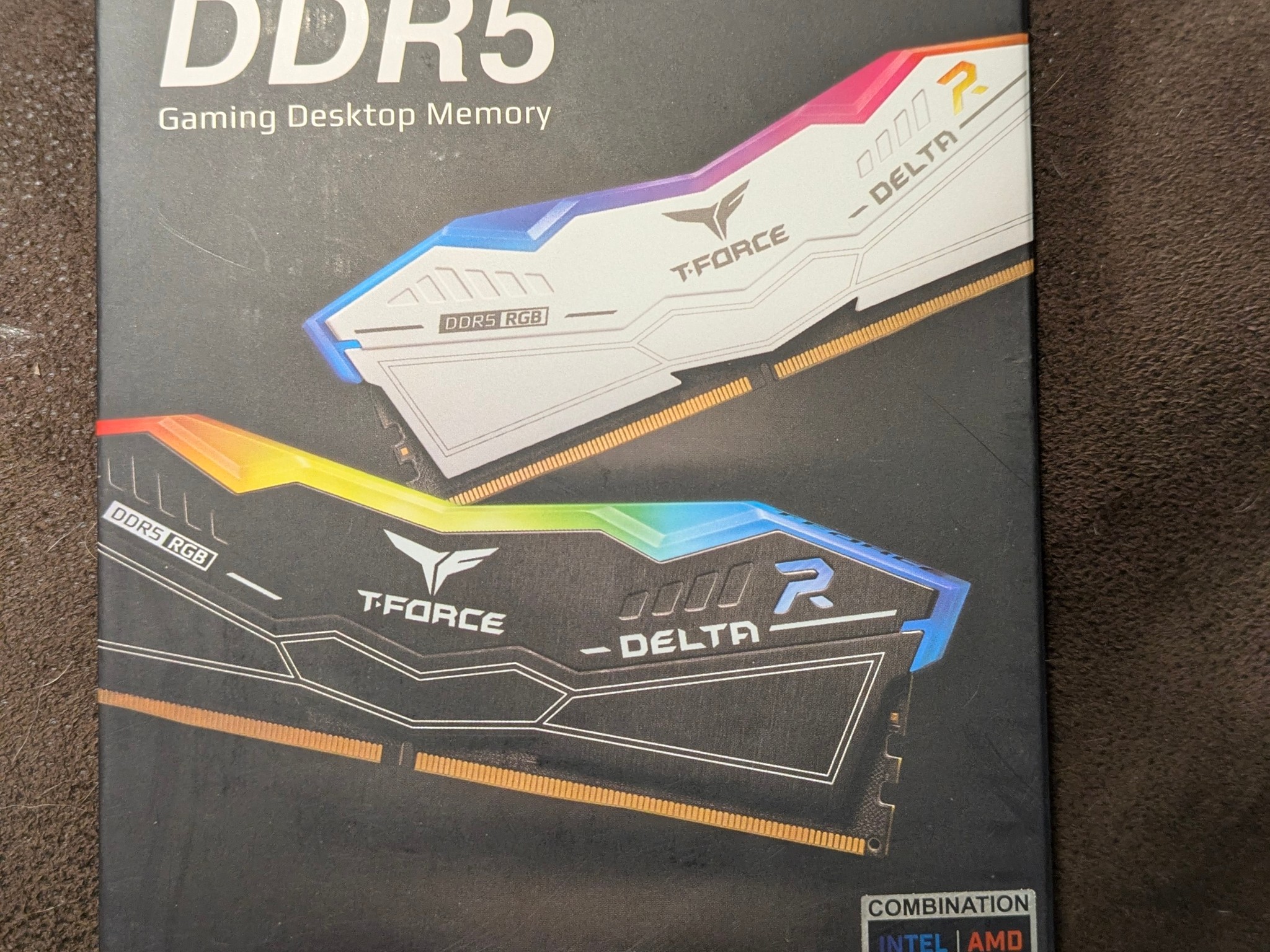 BNIB Teamgroup T-FORCE Delta RGB White 16GB DDR5 kit (2x8) CL38
