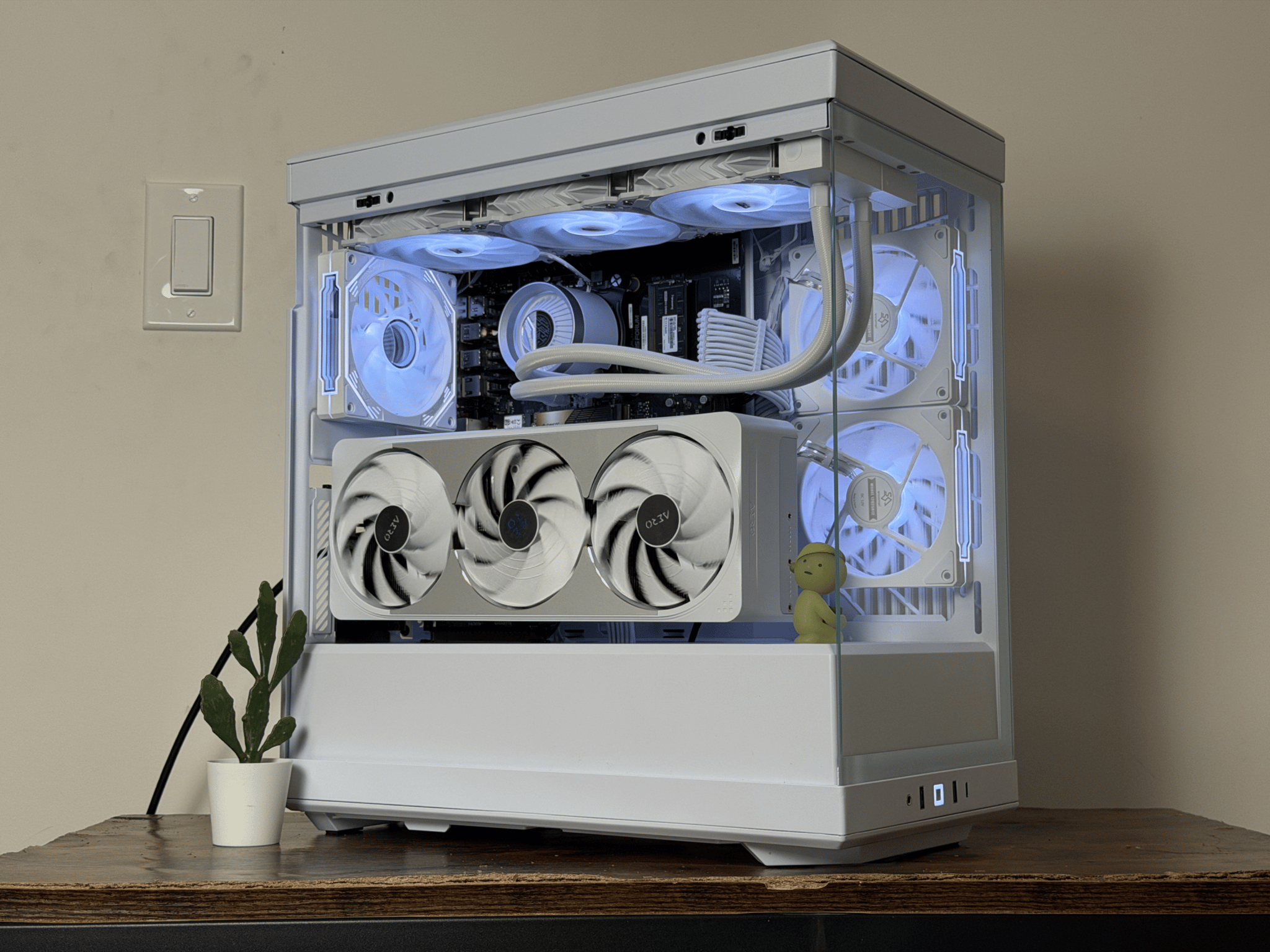 ⚪️ 4k Gaming & Streaming PC  ⚪️ | RTX 5070 ti | RYZEN 9 7945hX | 32GB RAM  | 2TB SSD |