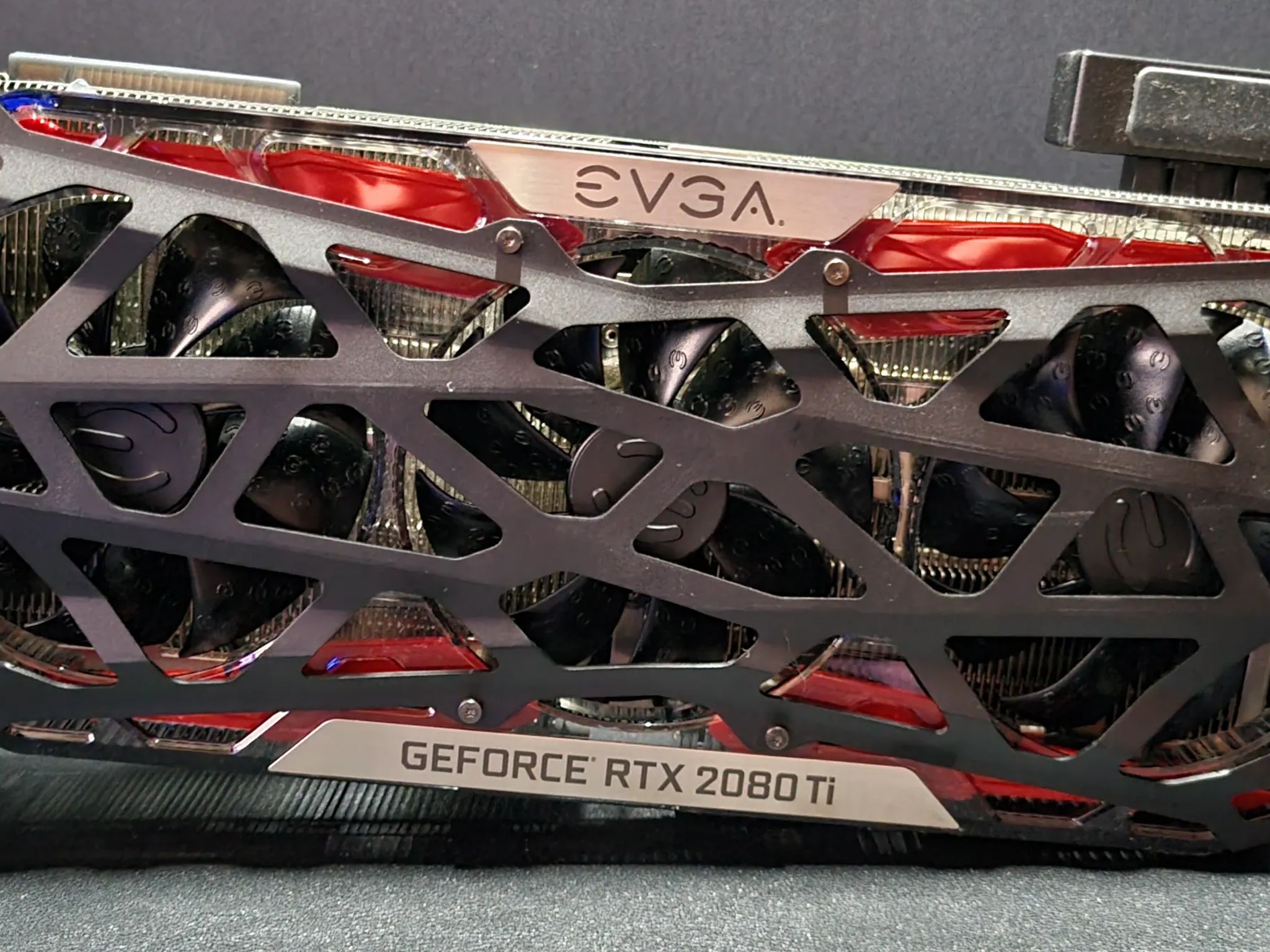 🚀 Refurbished & Upgraded EVGA GeForce RTX 2080 Ti FTW3 - Ultimate Gaming Graphics Card! 💥