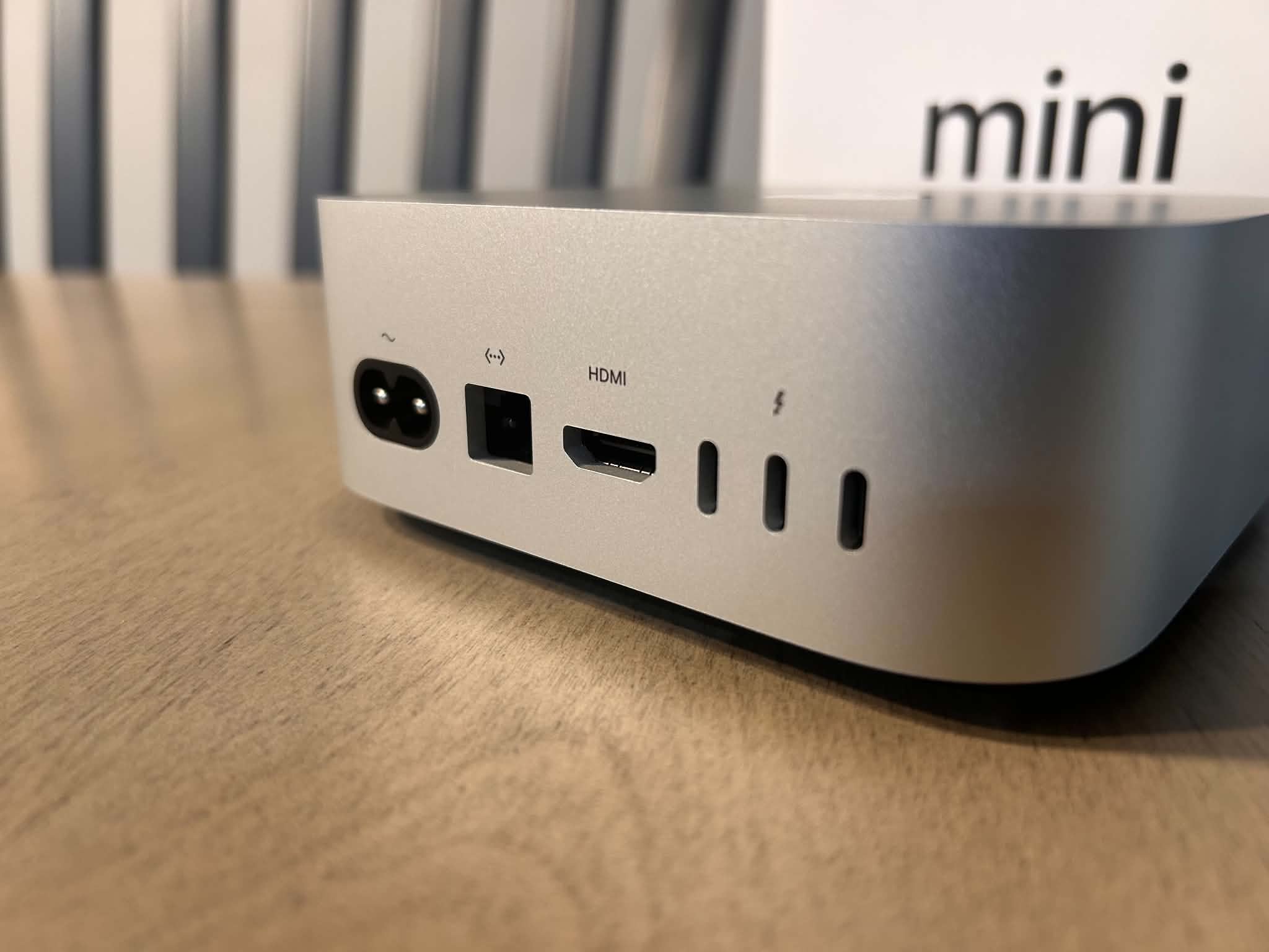 Mac Mini M4 Pro 24 GB  12/16 Cpu/Gpu