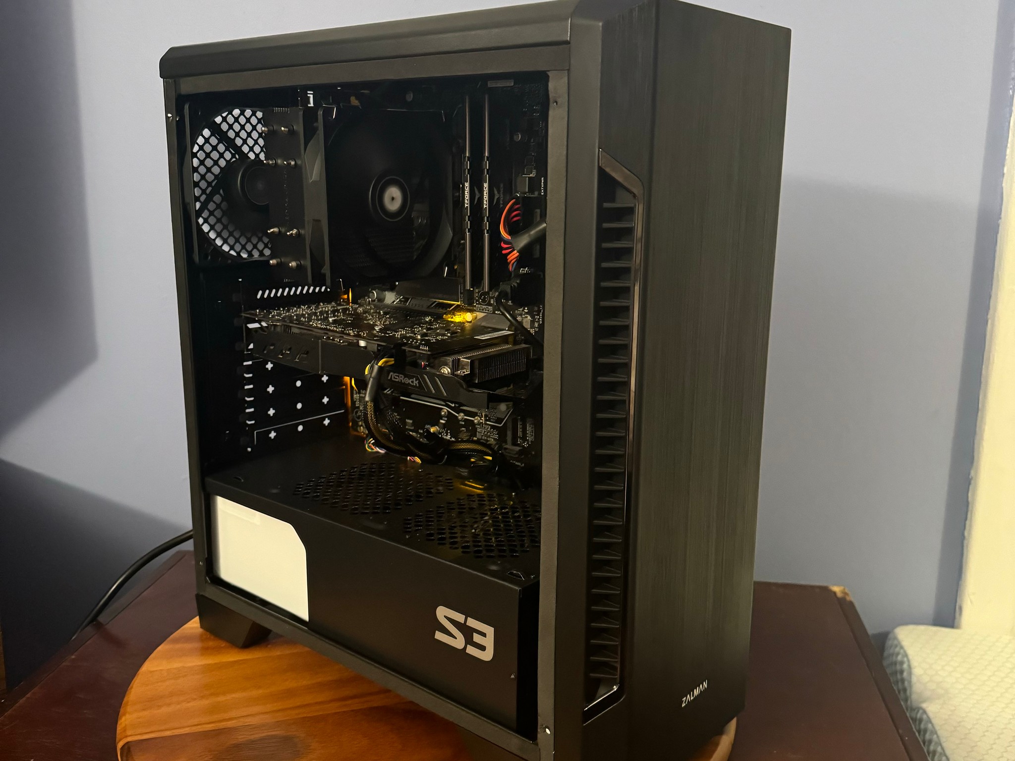 Entry Level Gaming PC - RX 580 | i5 8400 | 16GB DDR4