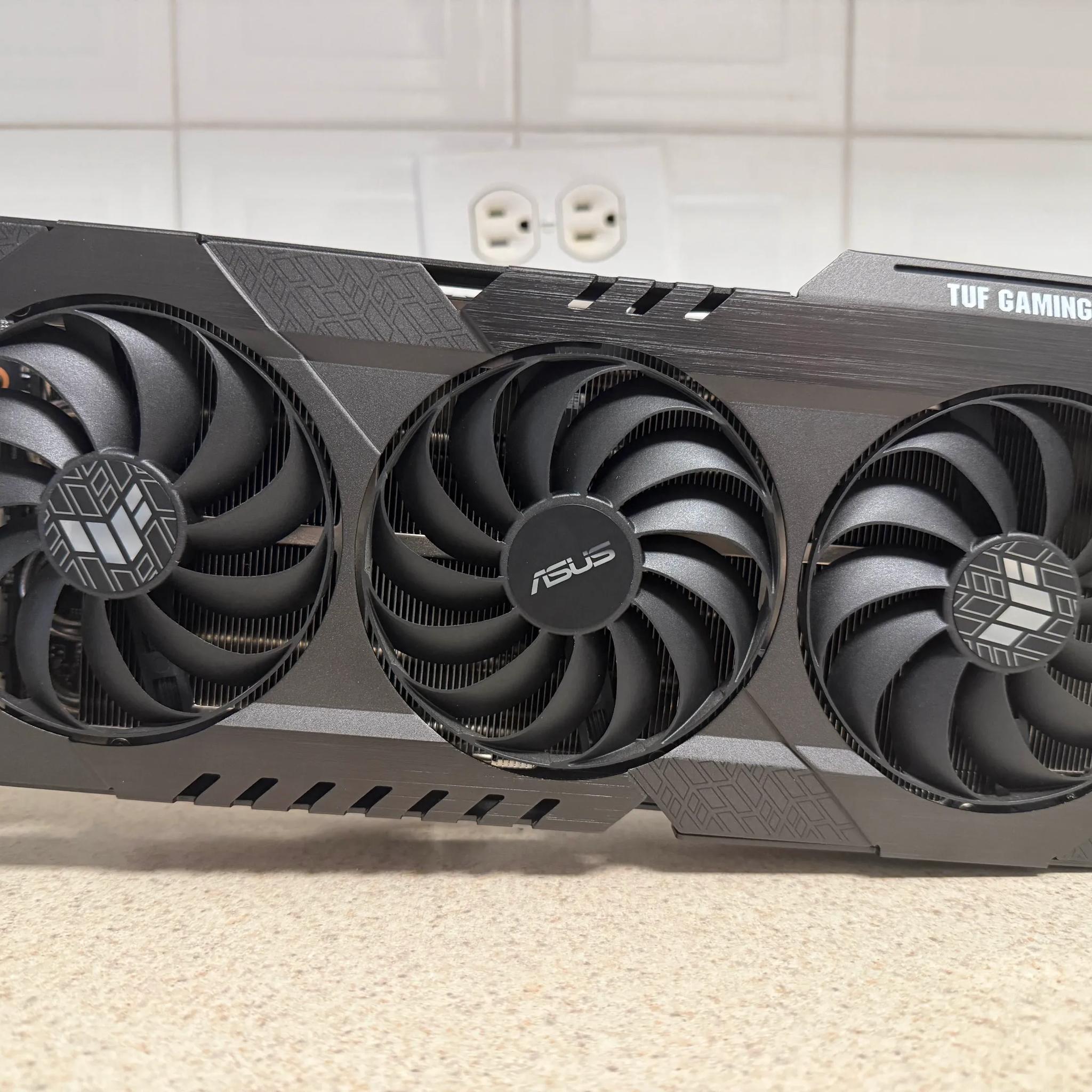 ASUS TUF Gaming Radeon RX 6800