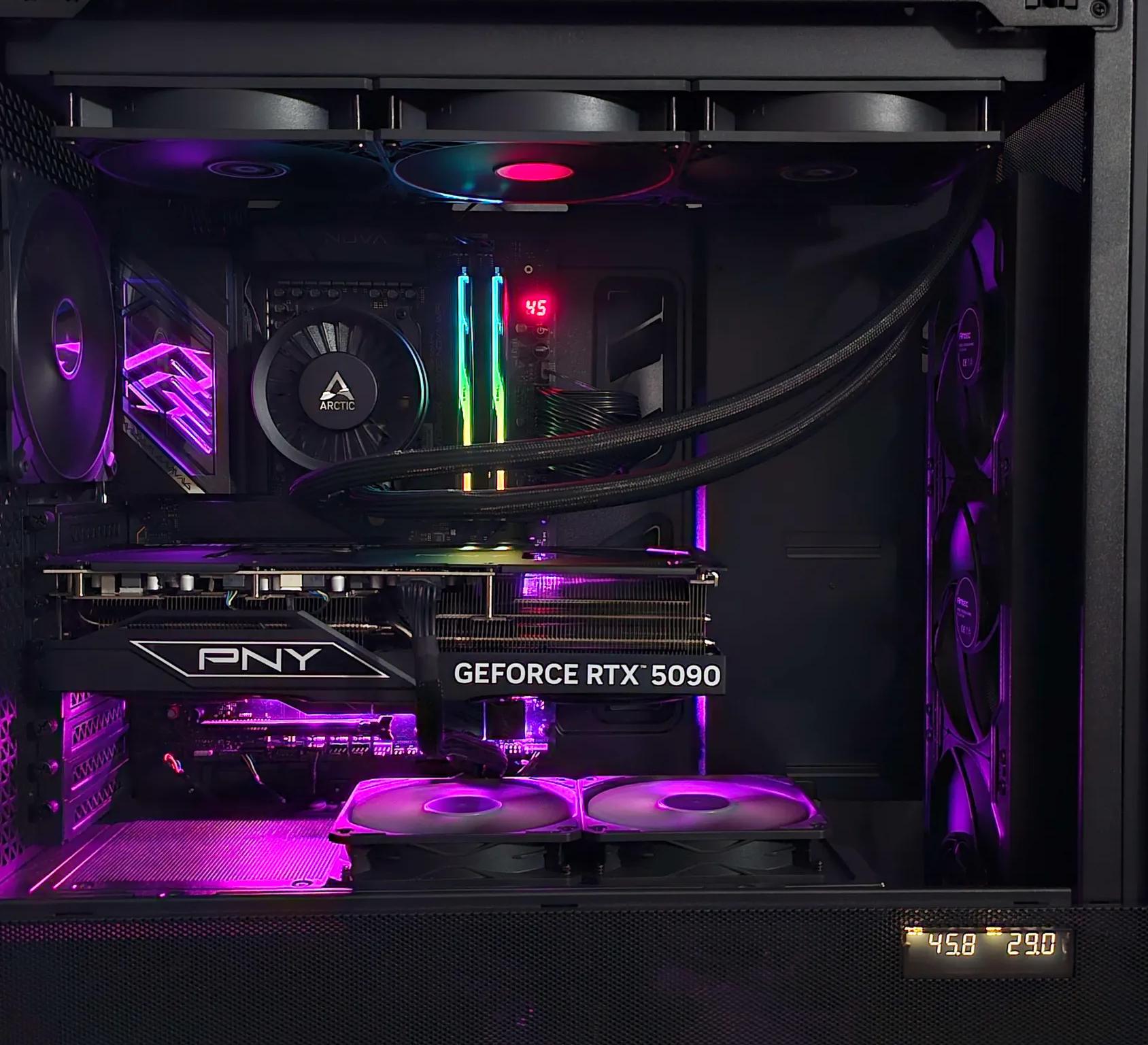 RTX 5090 - 9950X3D GAMING SYSTEM!!!