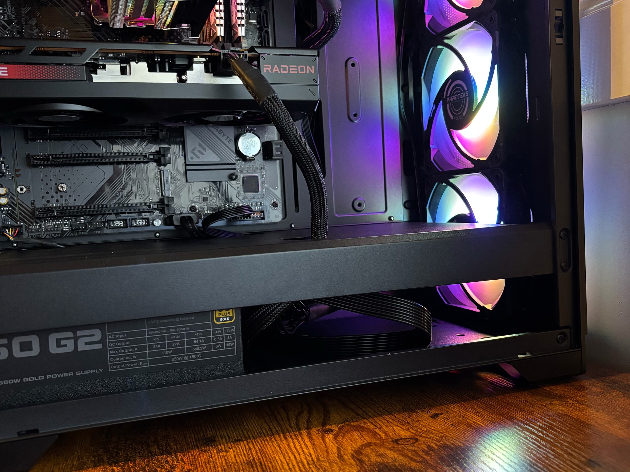 Ready-to-Play Gaming PC | RX 7600 8GB | Ryzen 5 | 16GB RAM | NVMe | WiFi 6 | Windows 11