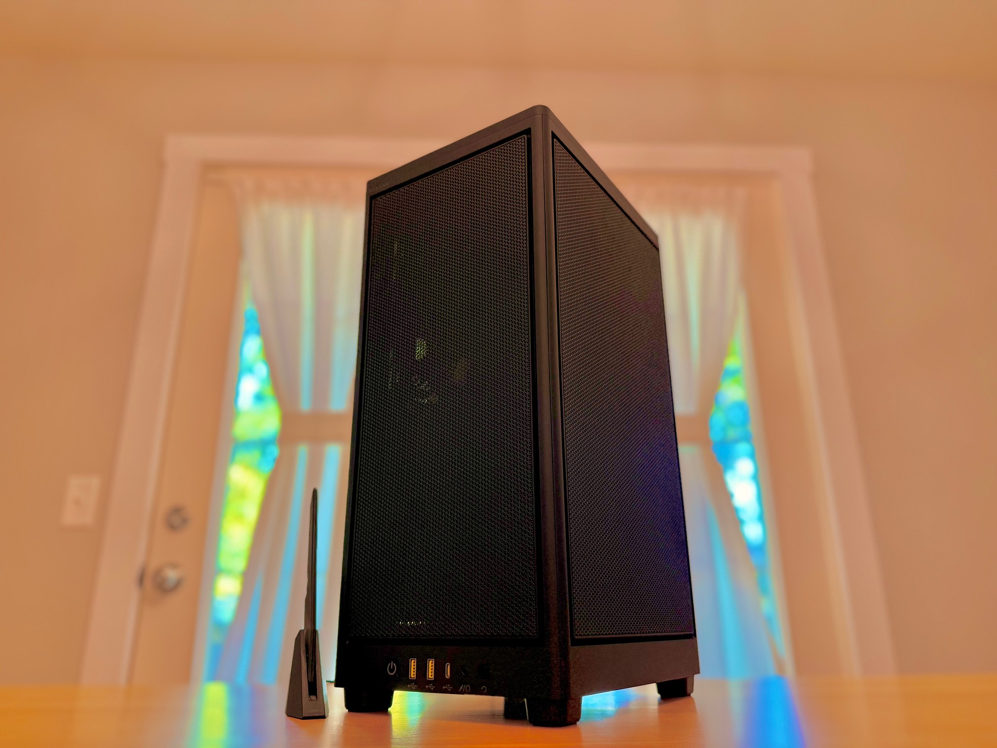 💣🗡️| RTX 4080 ProArt 16gb, Intel i7 13700k, 64gb Ram, 4tb SSD, Blackout Silent Streaming/Gaming PC