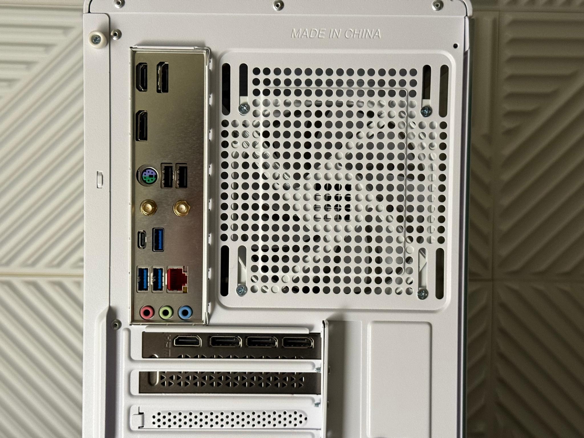 RTX 4070 | RYZEN 7700 | 32GB 6400CL32 | 2TB NVME | WIFI