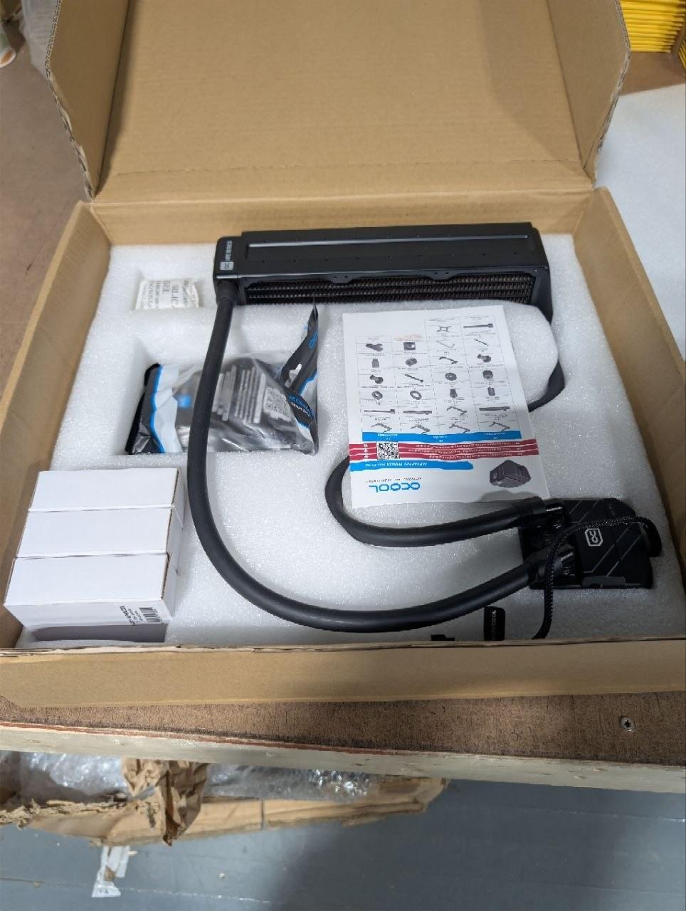 Alphacool Eisbaer Pro ES 80mm Triple HPE + 3x ES PWM Fans - (11972)