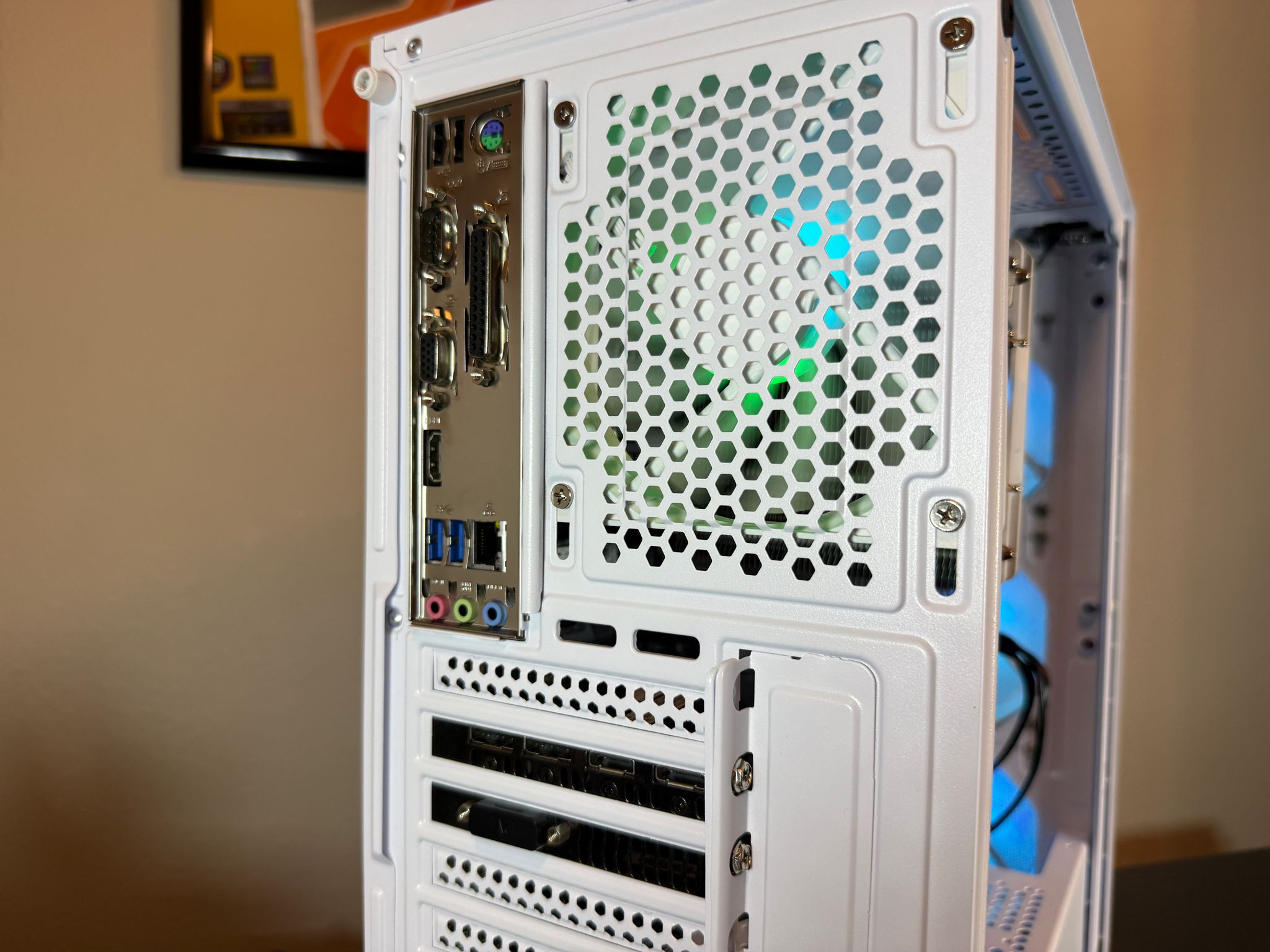 ❄️GTX 1070 Ti, Intel i5-9600, 512gb SSD, 16gb RAM❄️| Gaming PC| Fortnite, Arc Raiders, GTA, more!