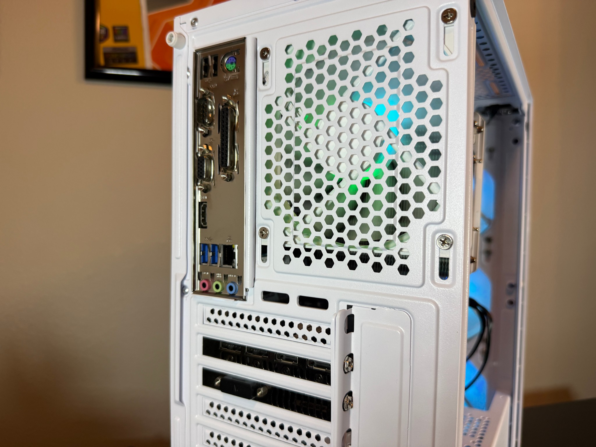 ❄️GTX 1070 Ti, Intel i5-9600, 512gb SSD, 16gb RAM❄️| Gaming PC