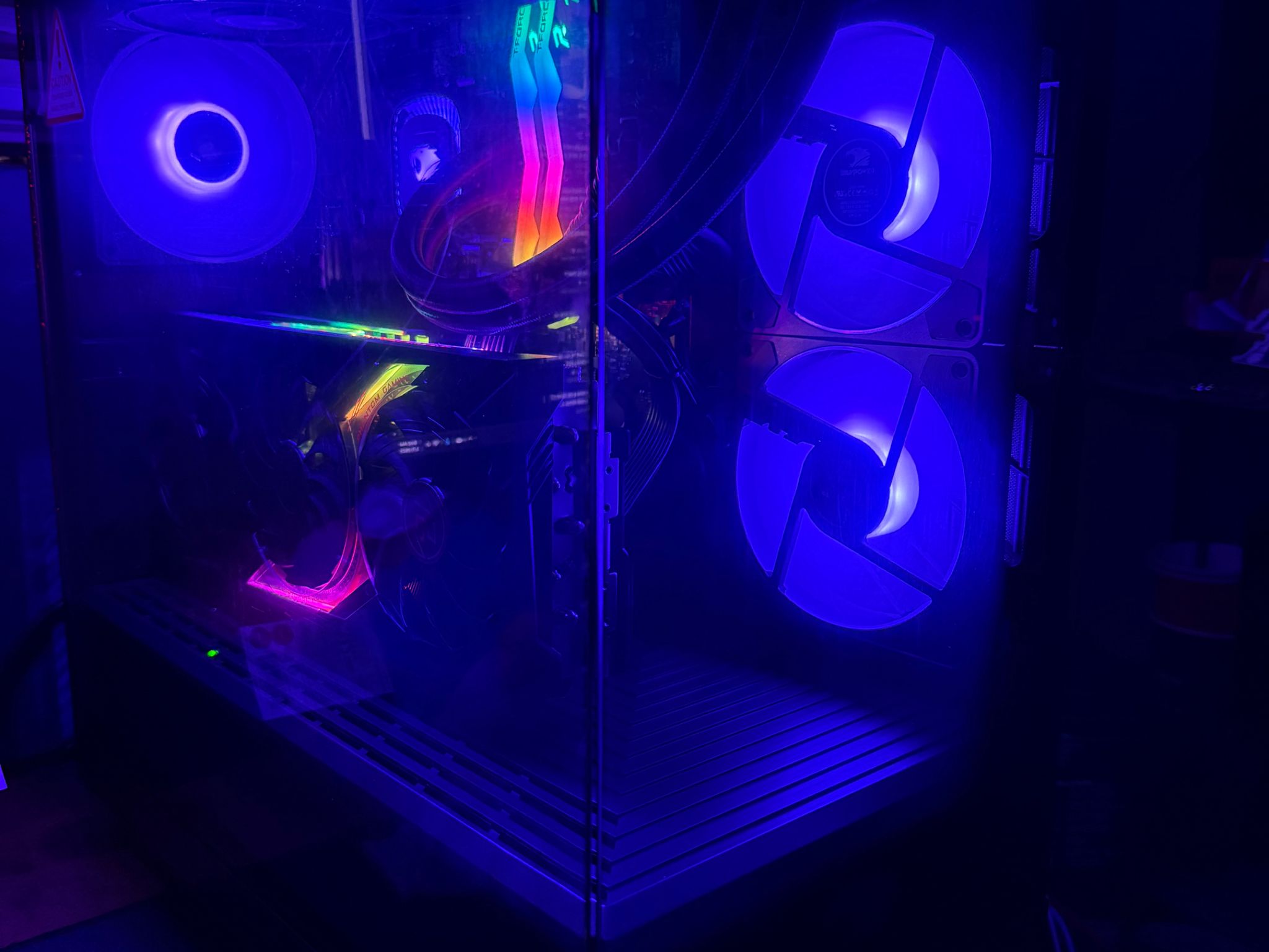 iBuyPower prebuilt Amd 7900xt 32 gb Ram PC
