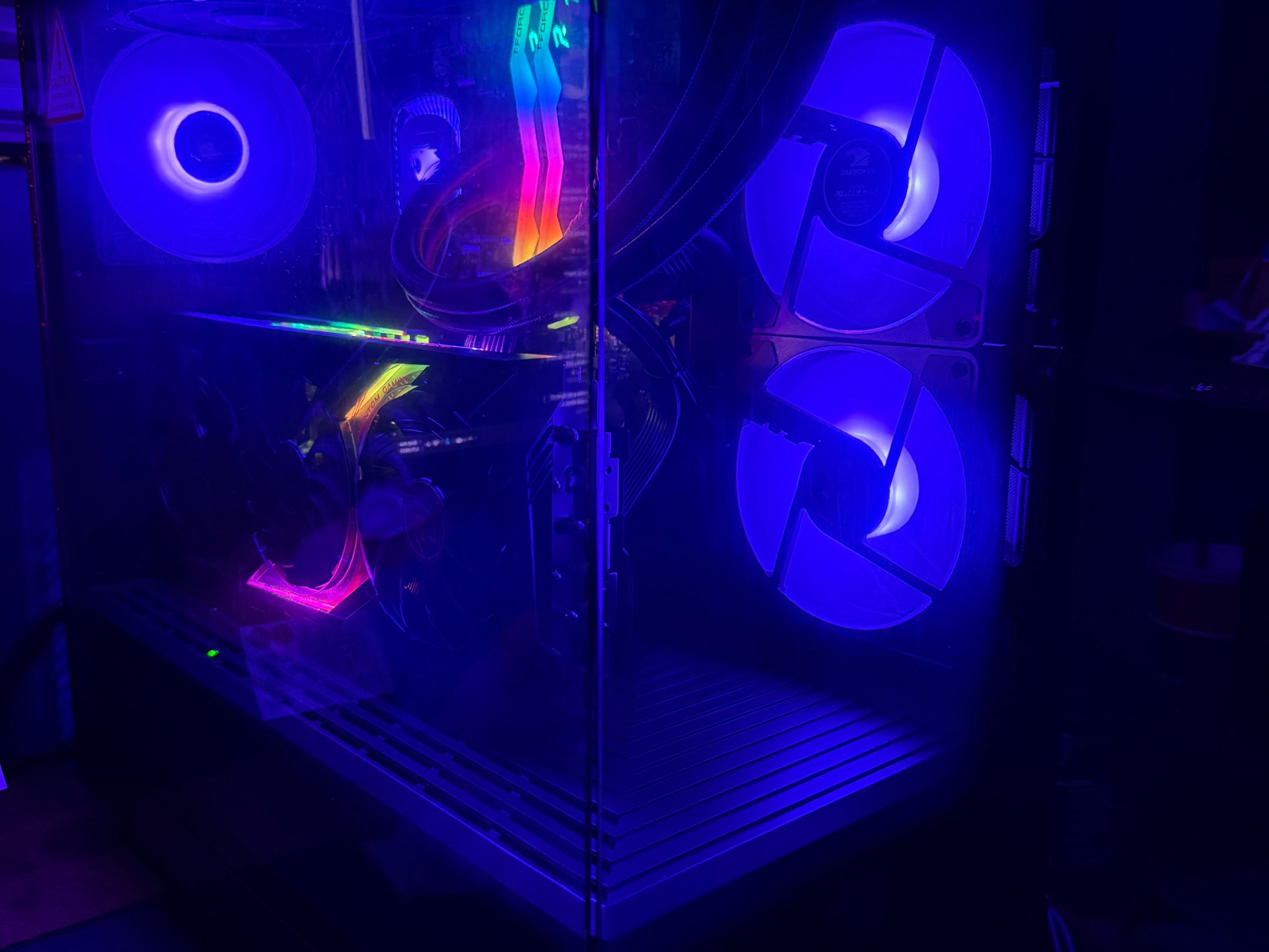 iBuyPower prebuilt Amd 7900xt 32 gb Ram PC