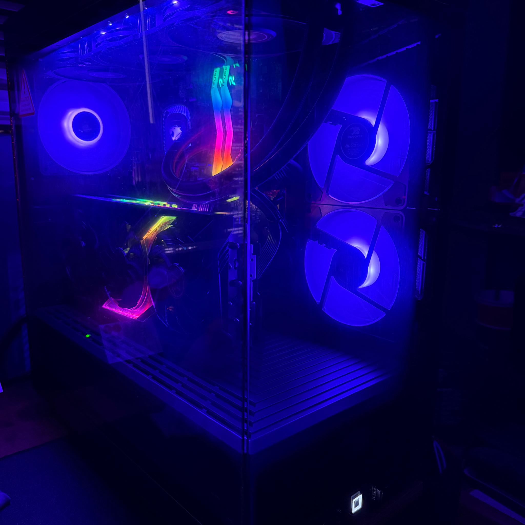 iBuyPower prebuilt Amd 7900xt 32 gb Ram PC