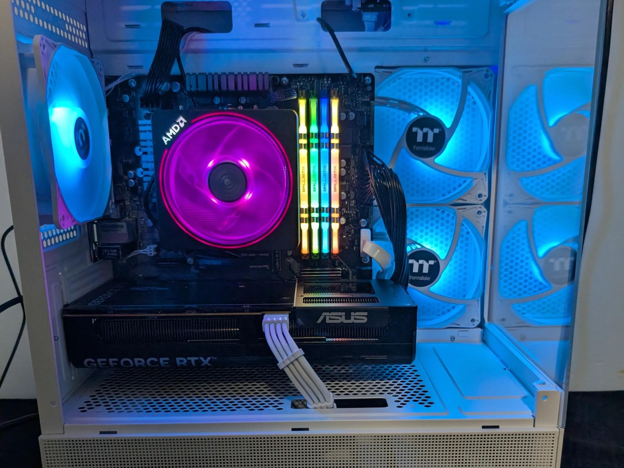 RTX 5060 - Ryzen 7 3700x - Compact Gaming PC