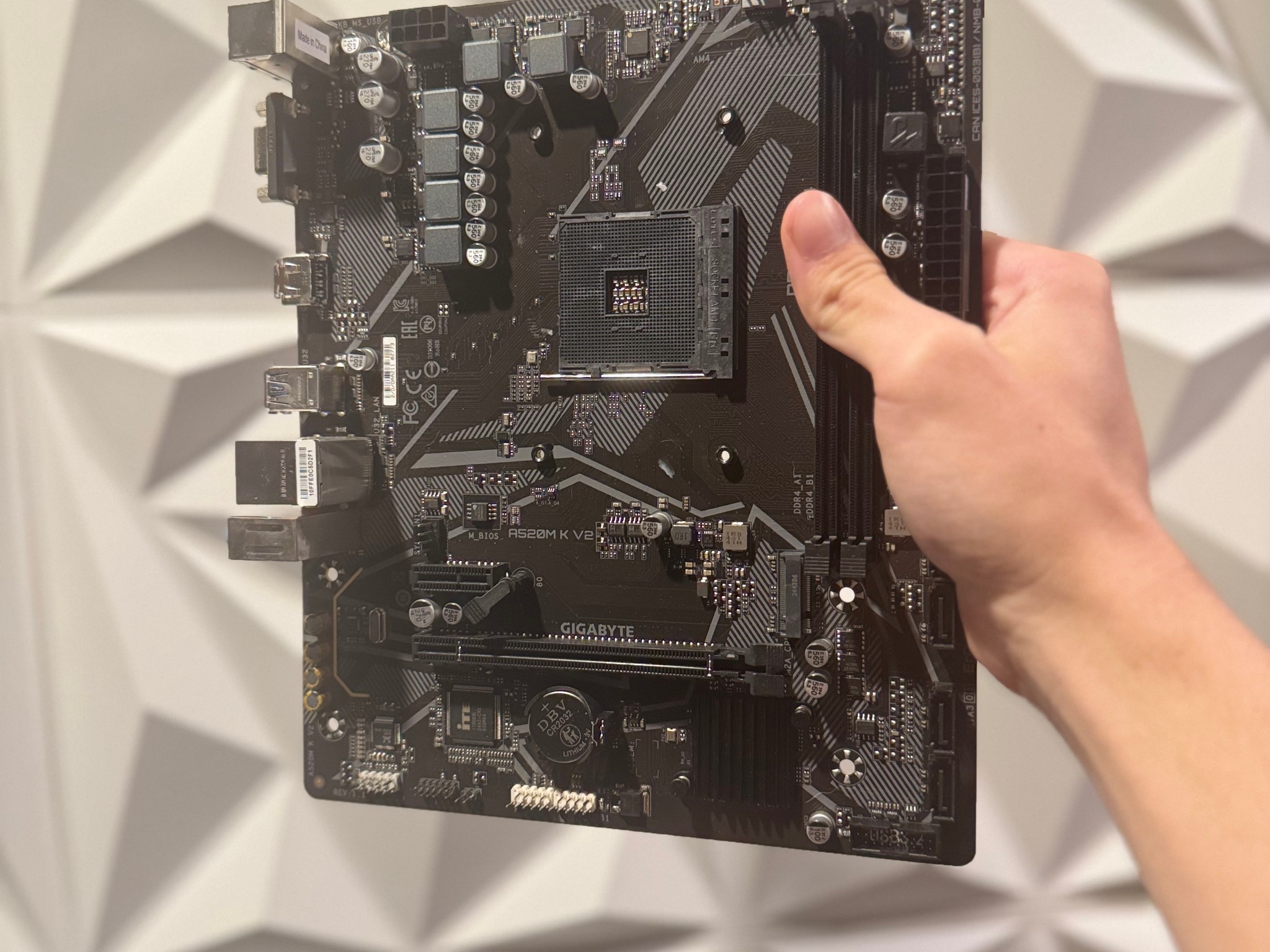 Gigabyte A520M K V2