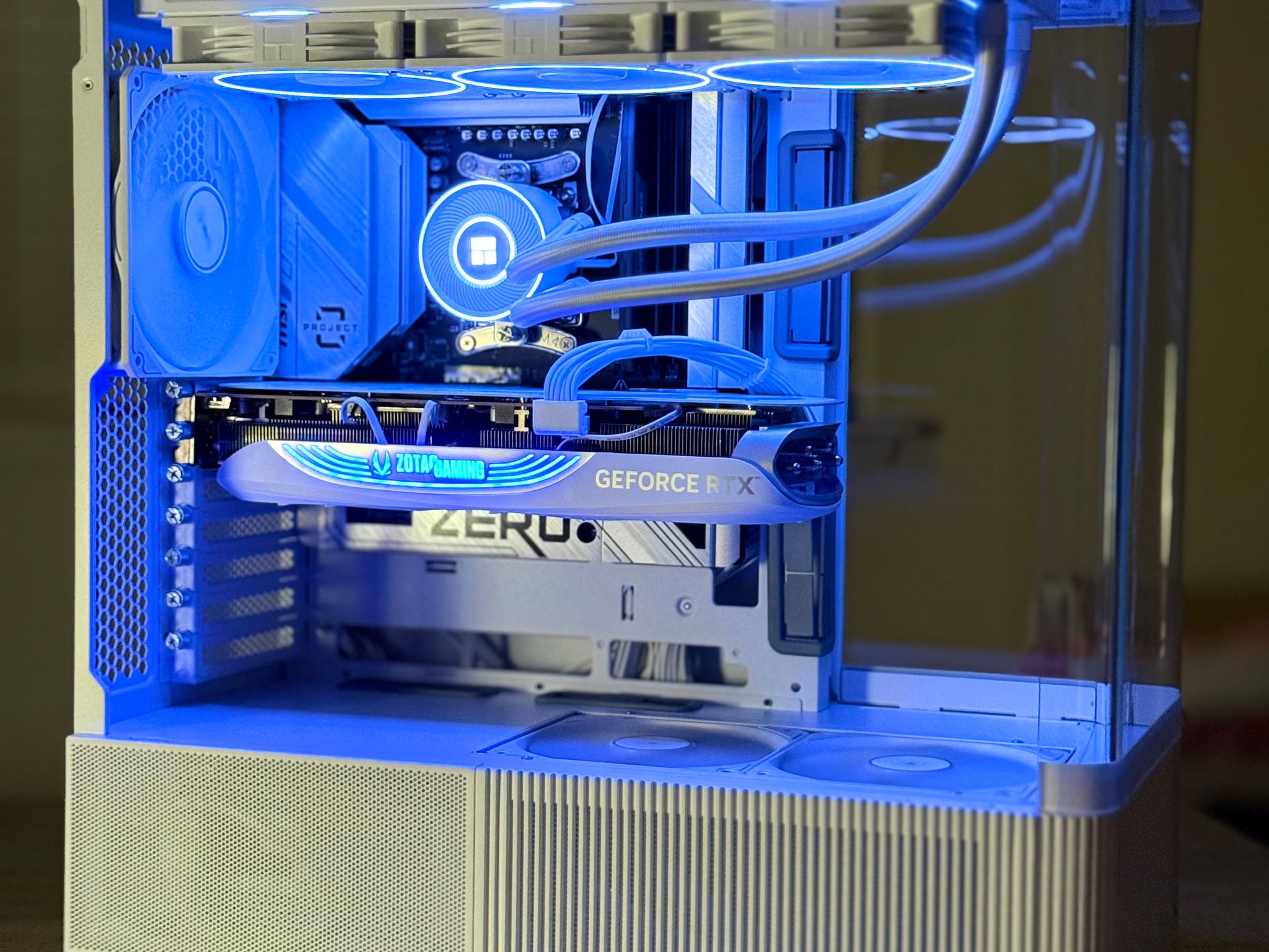 Clean White & Minimal - AION 2 4K Gaming PC - RTX 4080 | Ryzen 7 7800X3D | 32GB DDR5 | 2TB NVME 4.0
