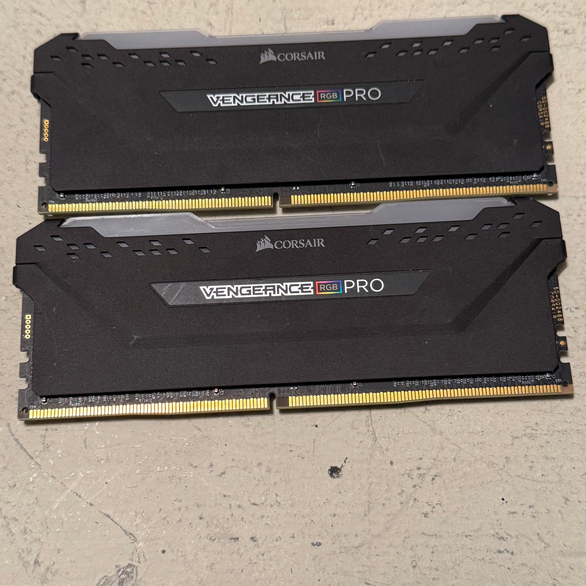 Corsair Vengeance RGB Pro 32GB DDR4 Ram 3600MHz