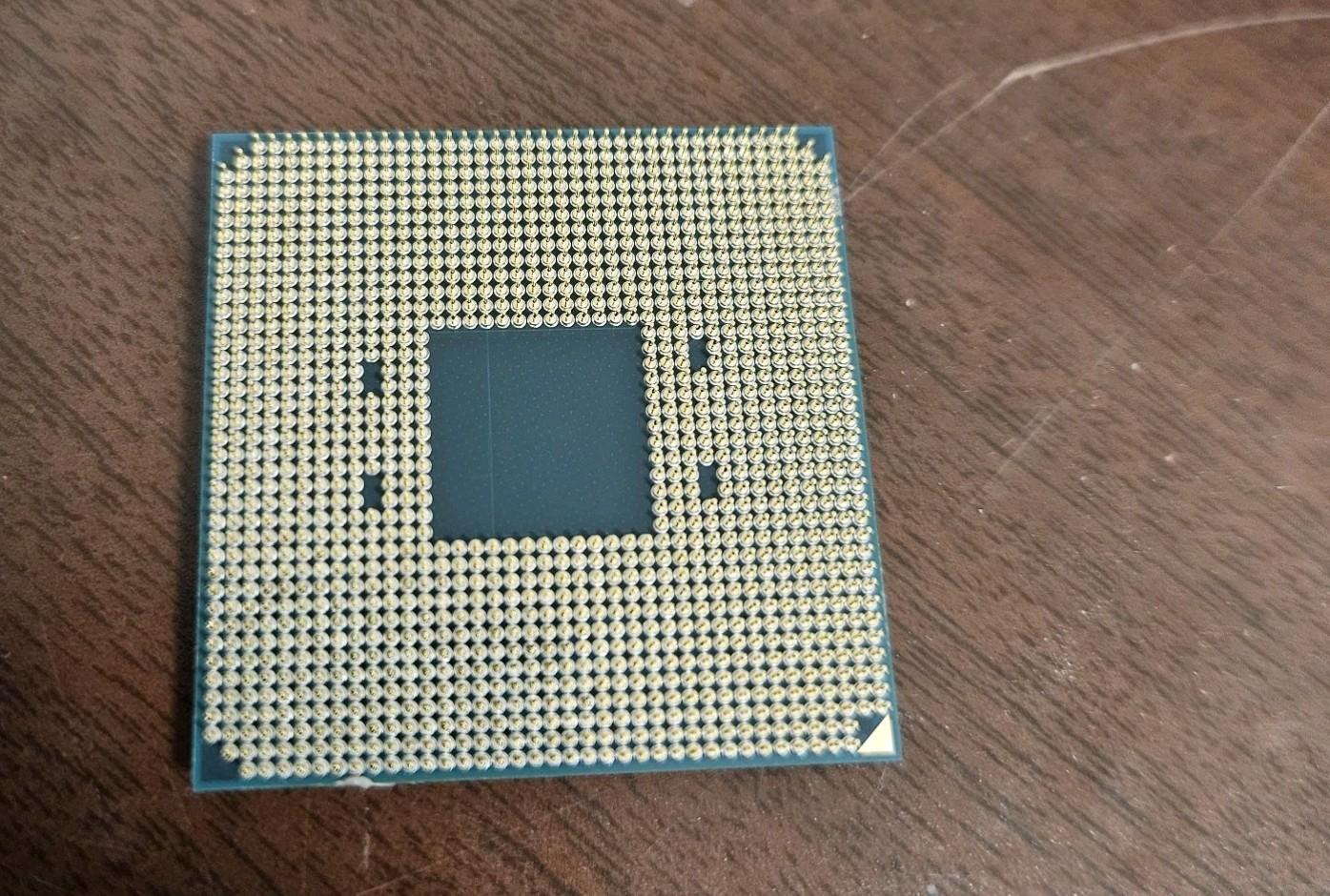 AMD Ryzen 5 5600