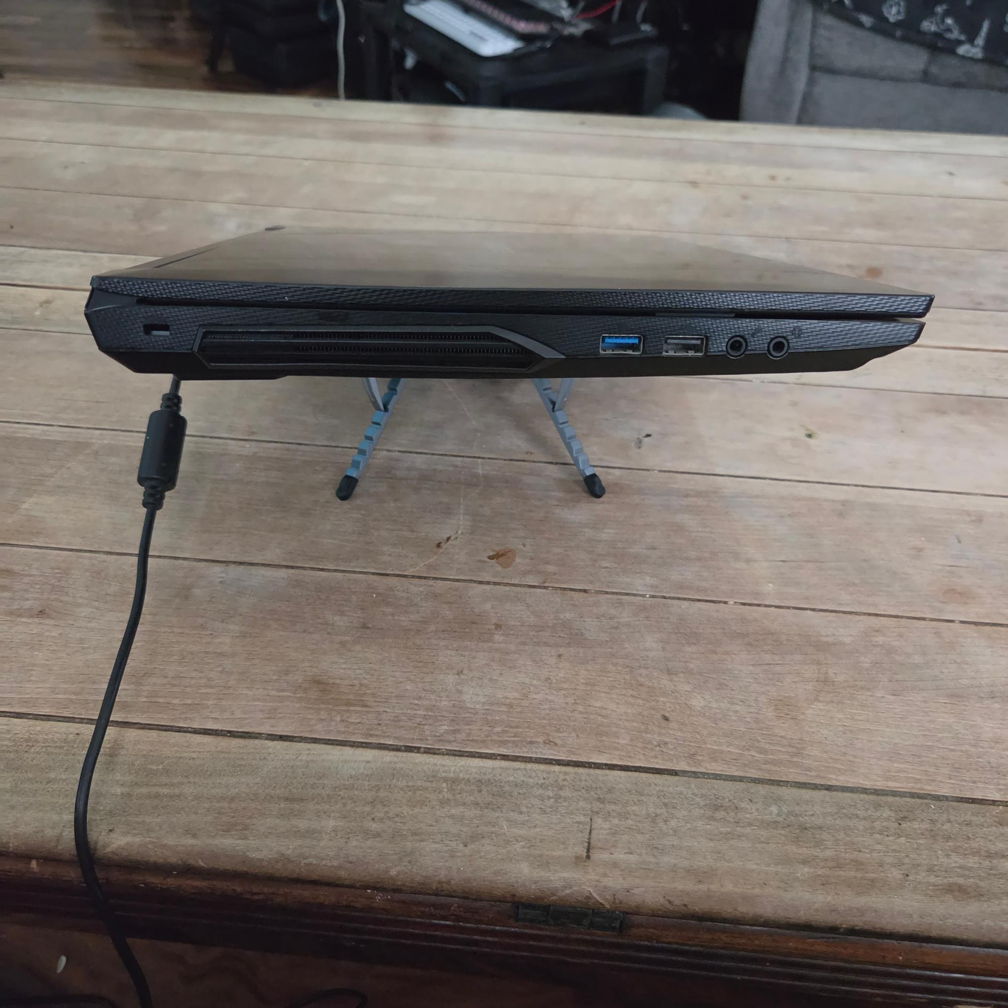 Gigabyte G5 KC gaming laptop 32GB DDR4 / 2 TB NVME SSD