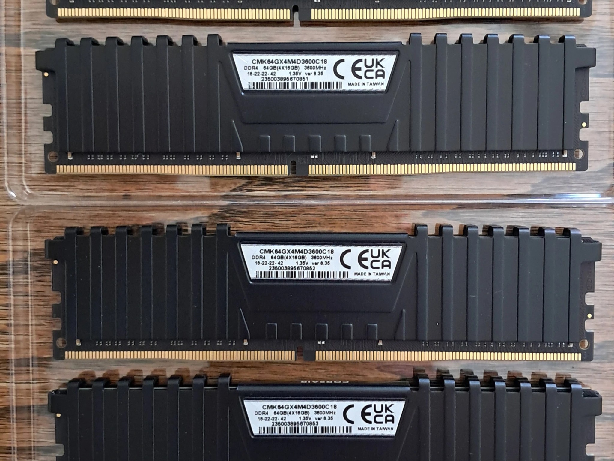 Corsair Vengeance LPX RAM, DDR4 3600MHz CL18 64GB(4x16GB)