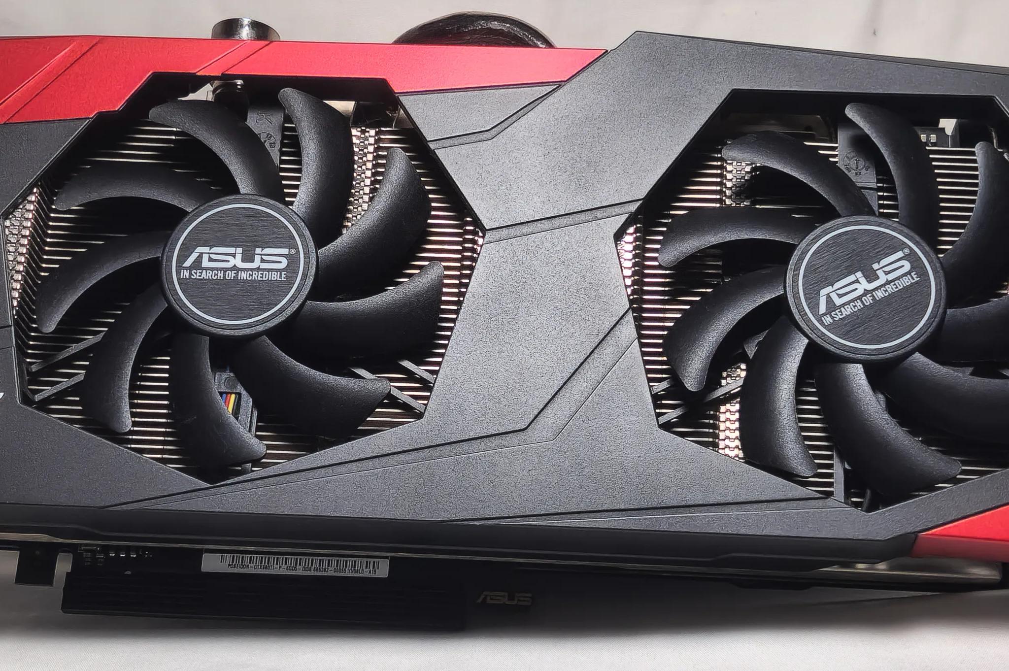 ASUS ROG POSEIDON GTX 980ti Platinum