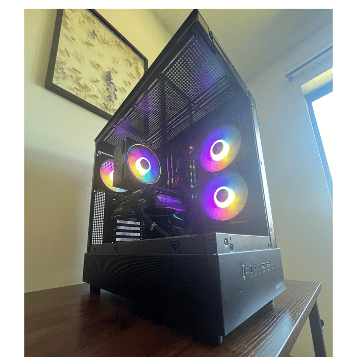 Obsidian Core - 6700XT - I7 8700k - 32GB - 512GB SSD