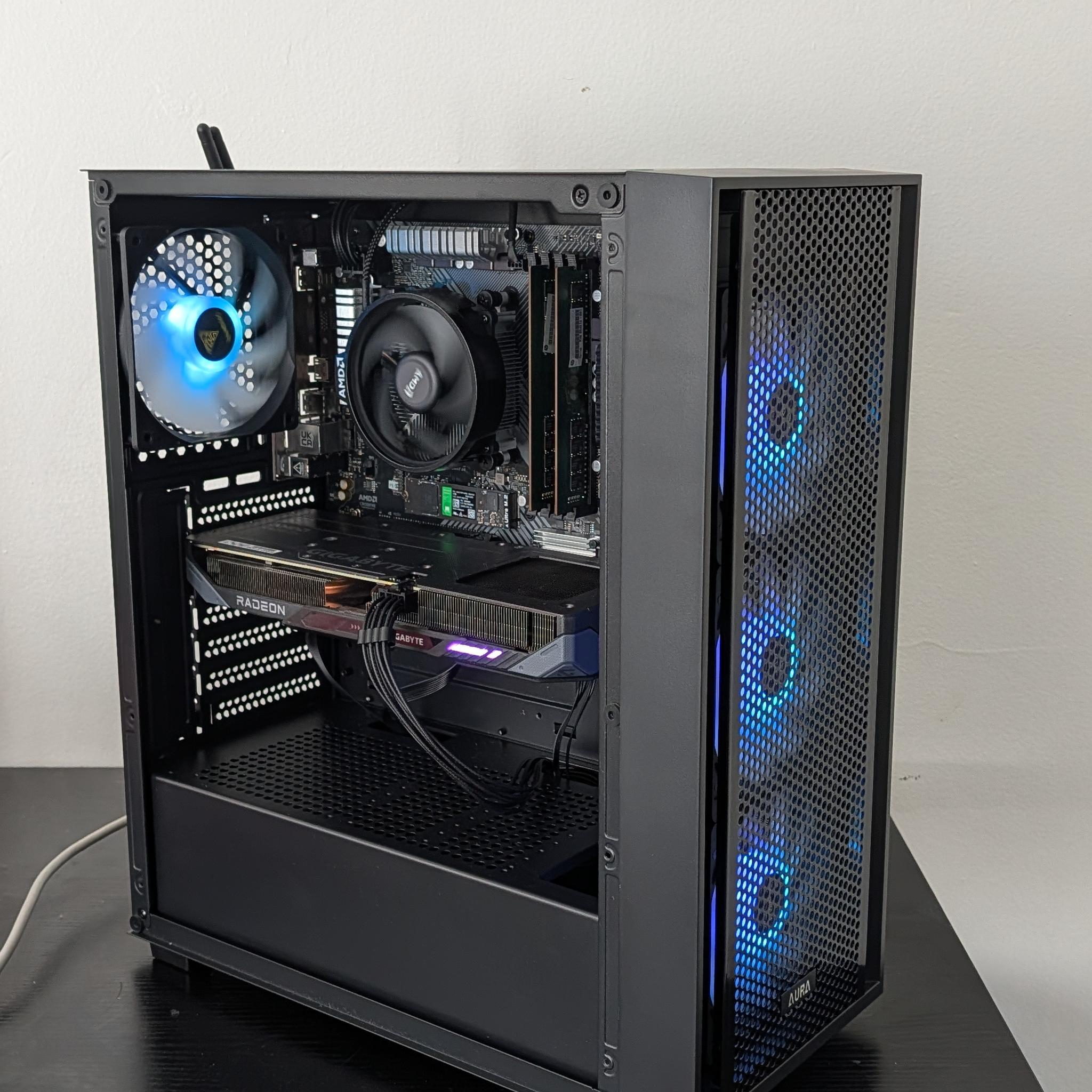 RX 9060 XT 8GB | Ryzen 5 5500 | 32GB DDR4 | 1TB NVME M2 SSD | Wi-Fi Bluetooth | Custom Gaming PC