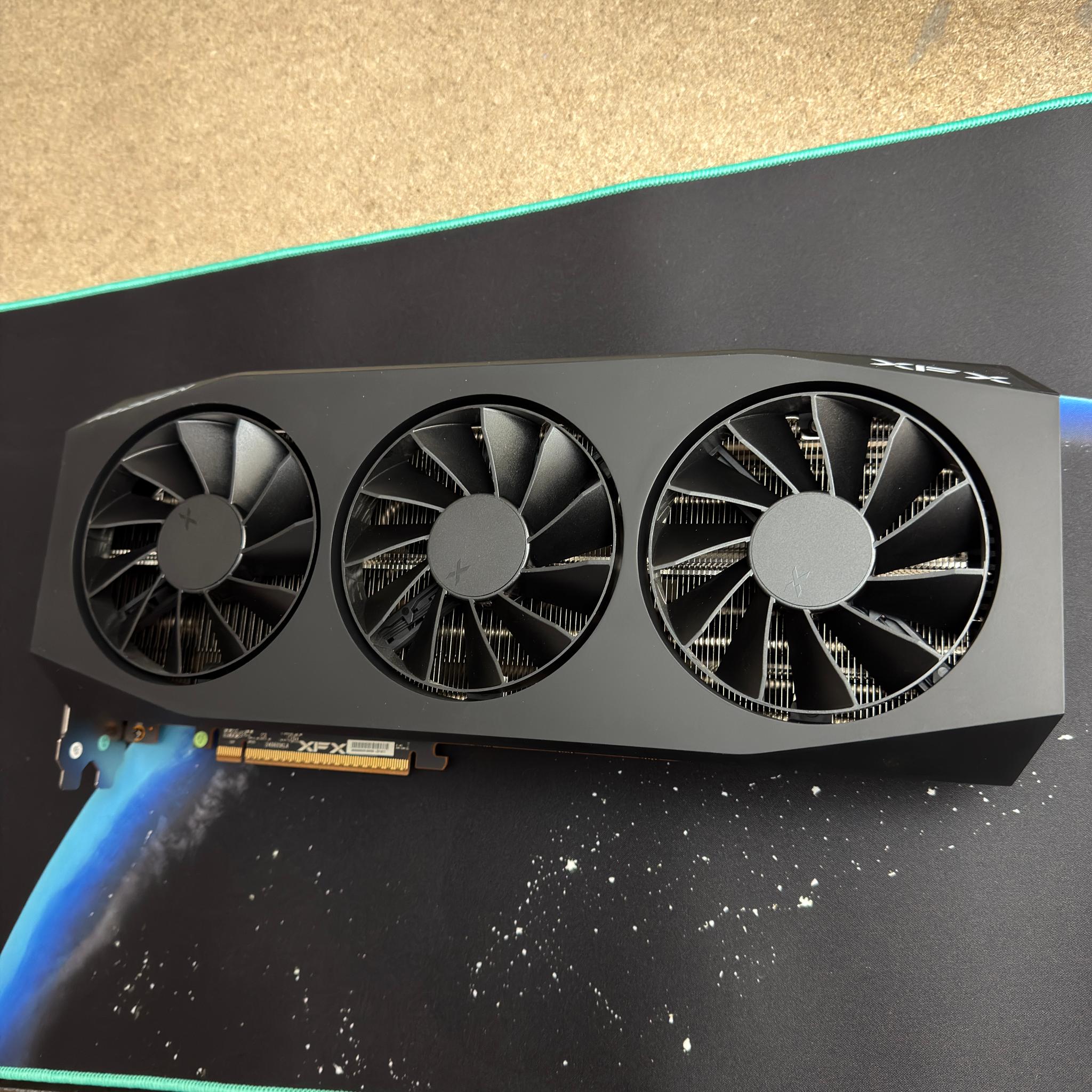 9070 XT — XFX Mercury