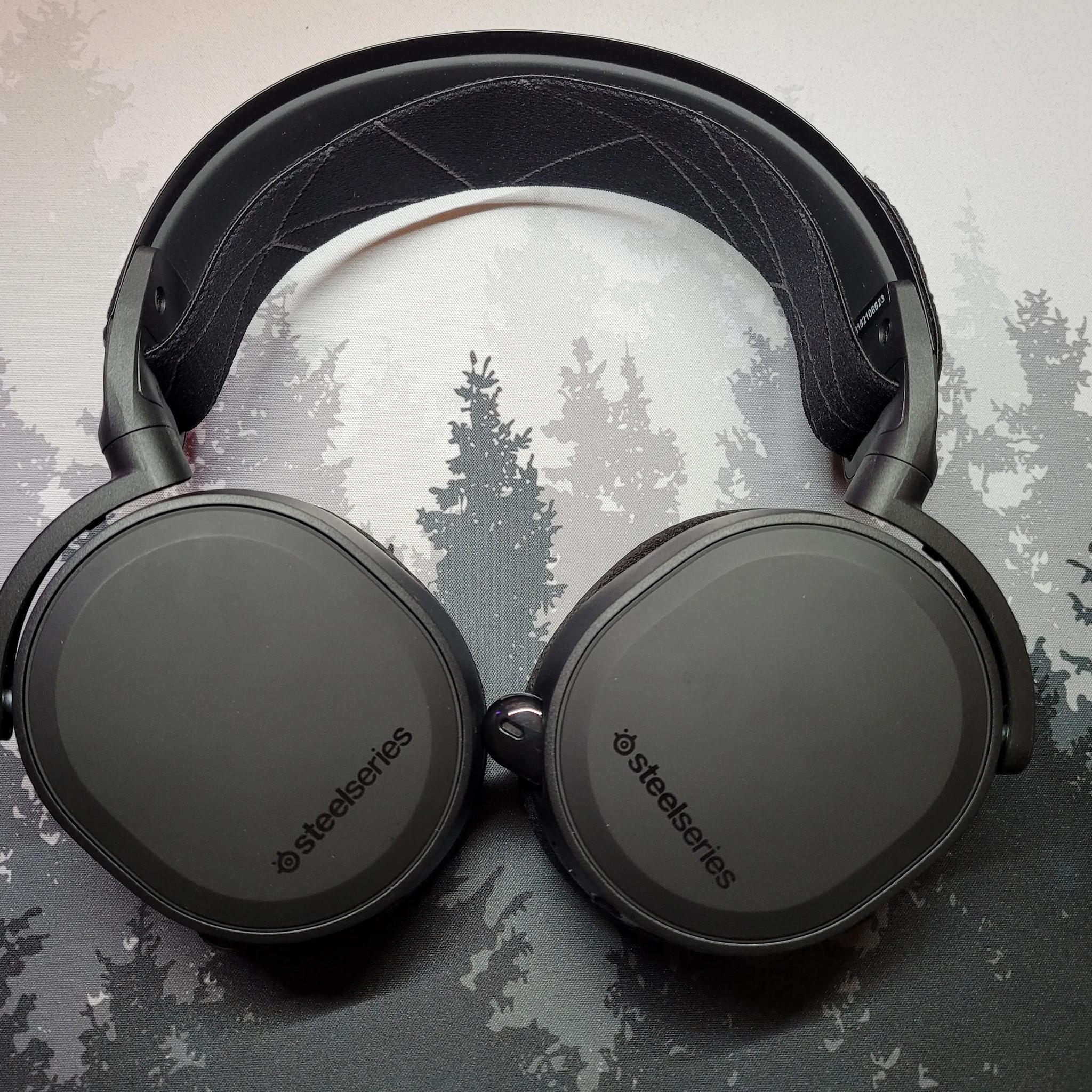 SteelSeries ARCTIS 7 2019 Edition (Black) for PC and PlayStation 4/5