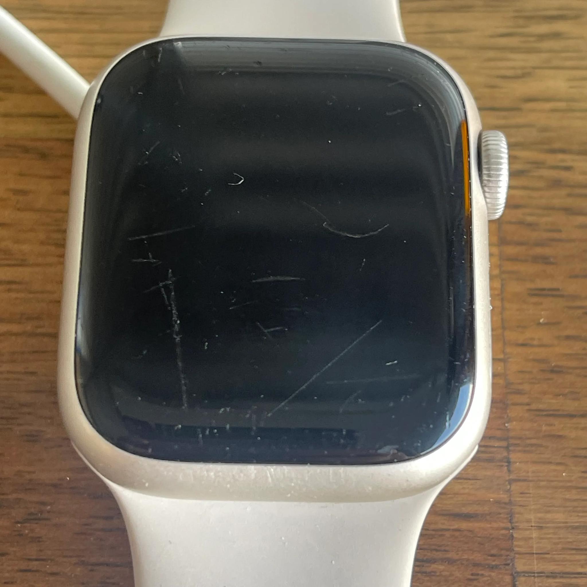 Apple Series 8 41mm Smart Watch