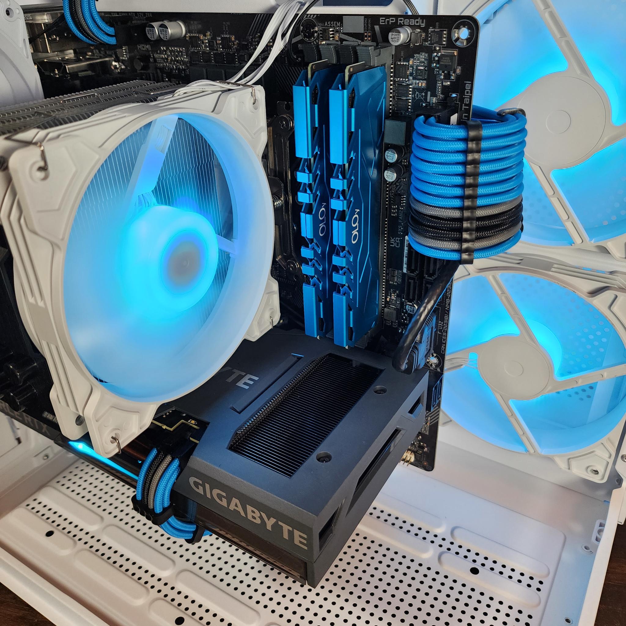 🤍💙RTX 3060 | Core i5 10400 | 16GB 3000MHz | 1TB NVMe SSD